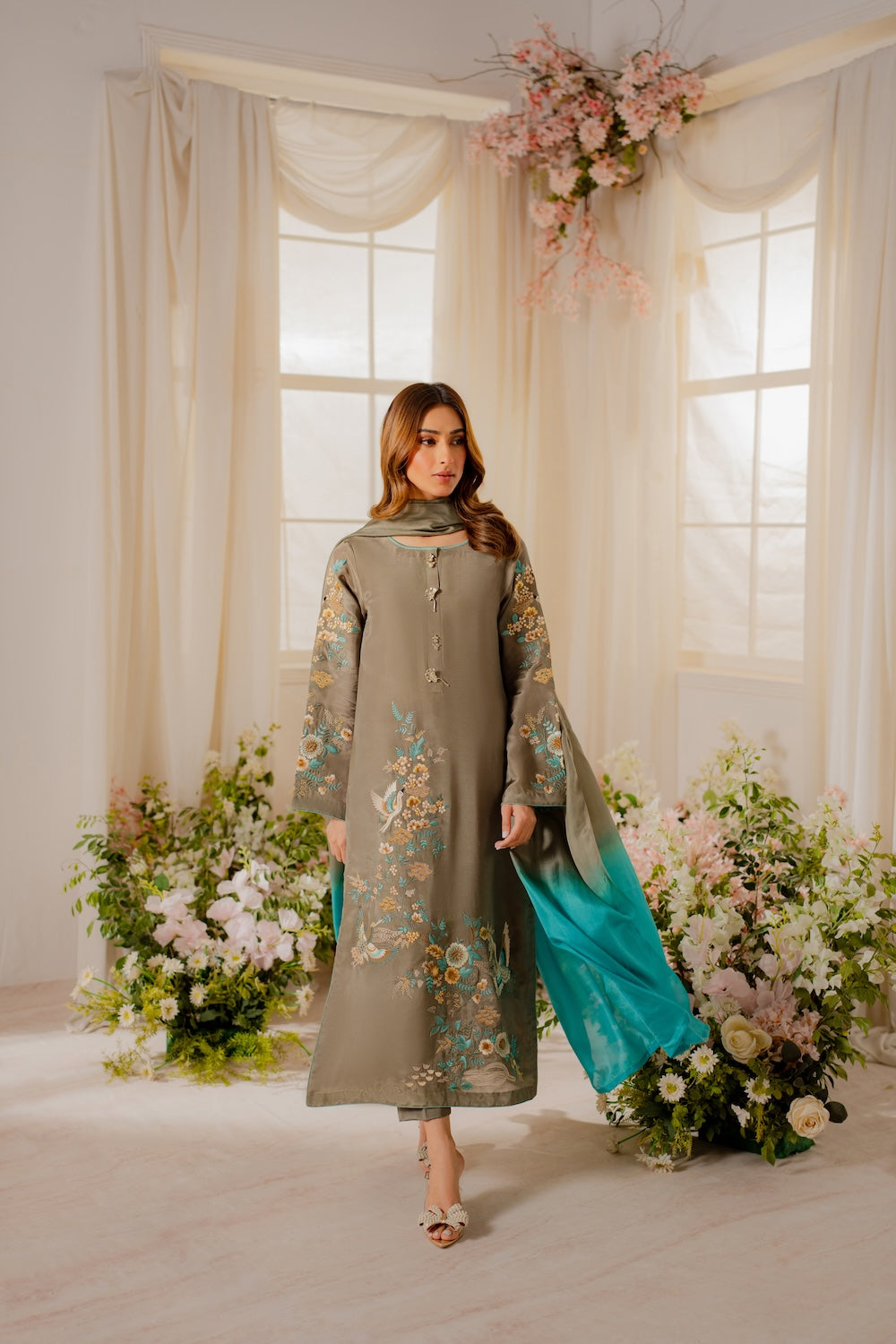 Vintage | Sohani Luxe | Raaha - Official Vintage stockist in UK - Sakeena London