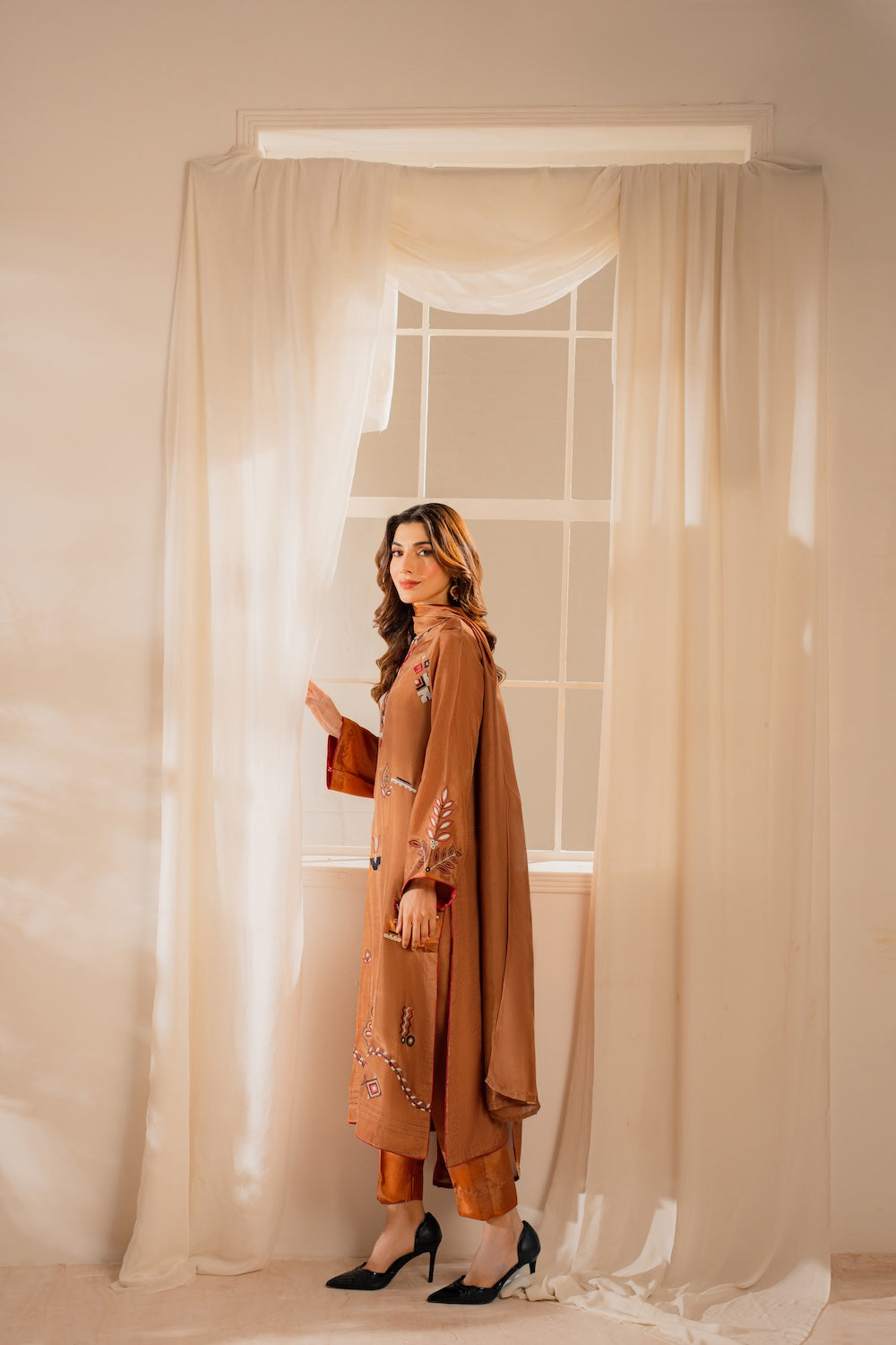 Vintage | Sohani Luxe | Ayzal - Official Vintage stockist in UK - Sakeena London