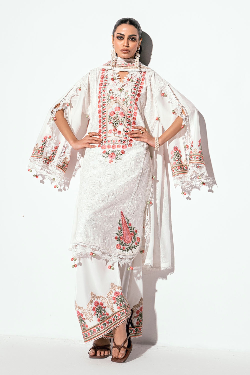 Gul Ahmed | Gul Nilofer 25 | DN-52006 - Official Gul Ahmed stockist in UK - Sakeena London