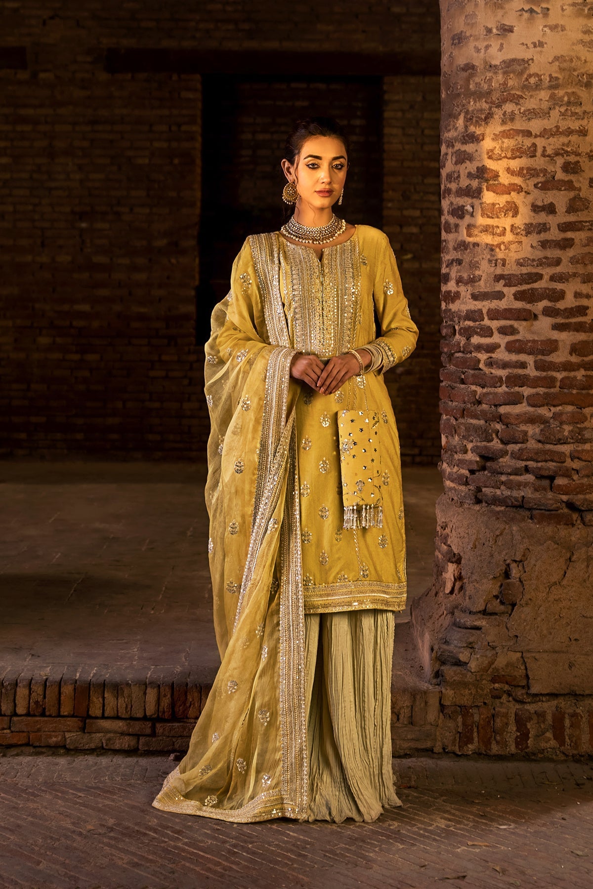Erum Khan | Shezadian Luxe Formals | DIL ARAA - Official Erum Khan stockist in UK - Sakeena London