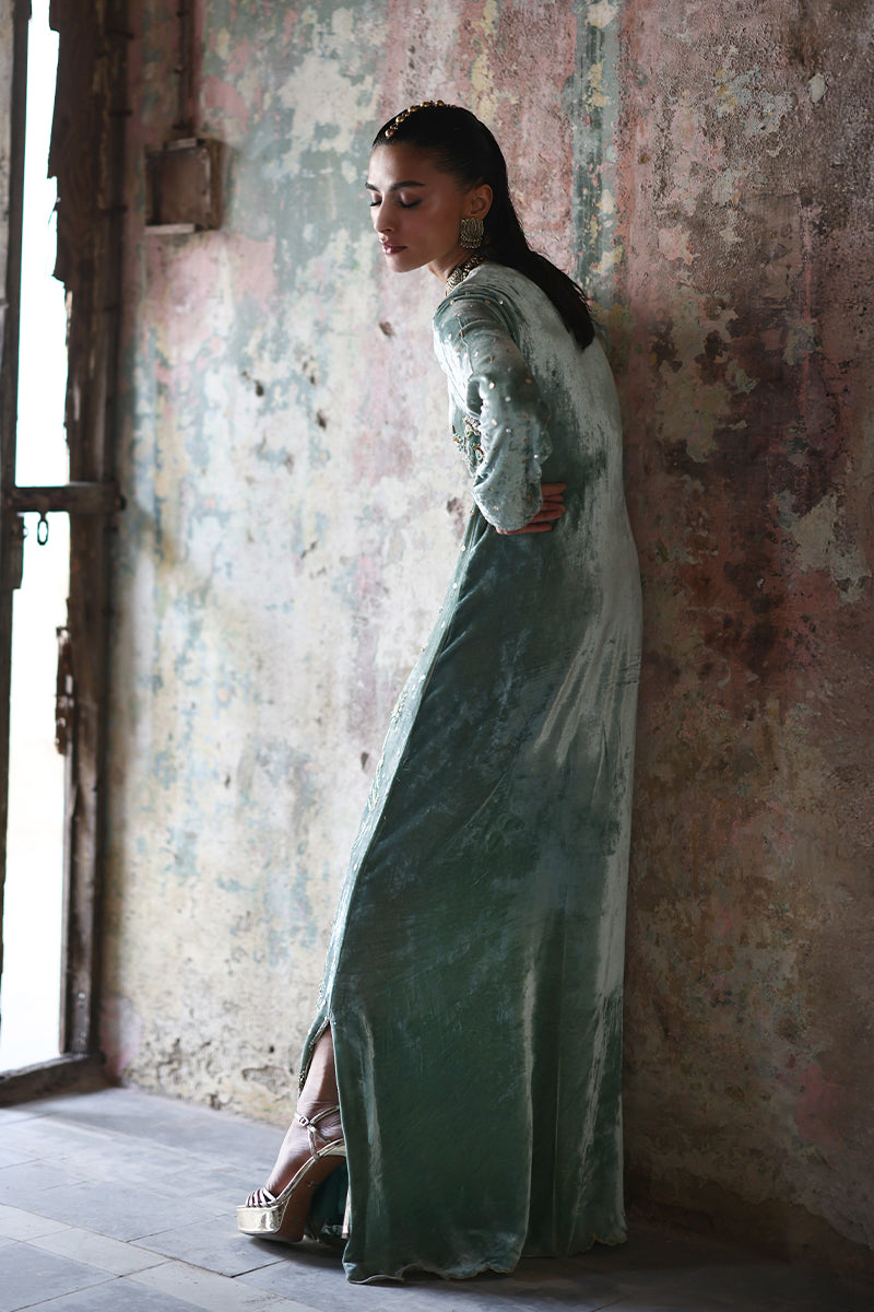 Wardha Saleem | Pure Velvet 25 | Vian - Official Wardha Saleem stockist in UK - Sakeena London
