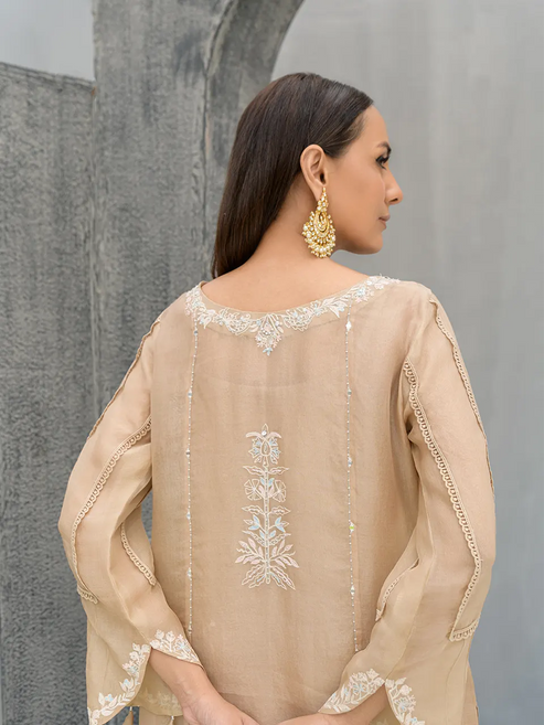Farah Zubair | Luxury Pret | Leya - Official Farah Zubair stockist in UK - Sakeena London