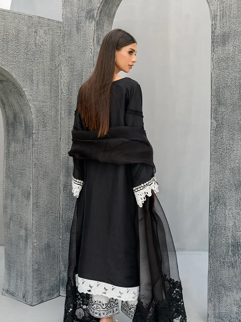 Farah Zubair | Luxury Pret | Maliha - Official Farah Zubair stockist in UK - Sakeena London