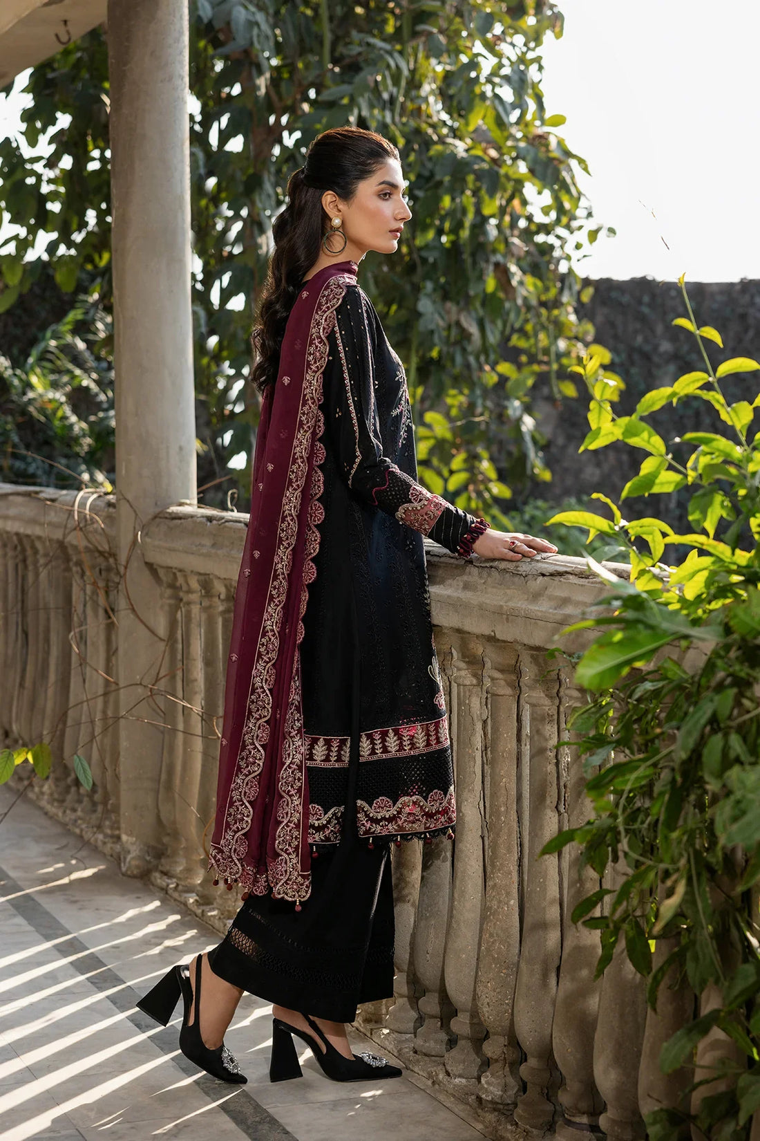 Farasha | Bahaar Embroidered Lawn | Twilight Bloom - Official Farasha stockist in UK - Sakeena London