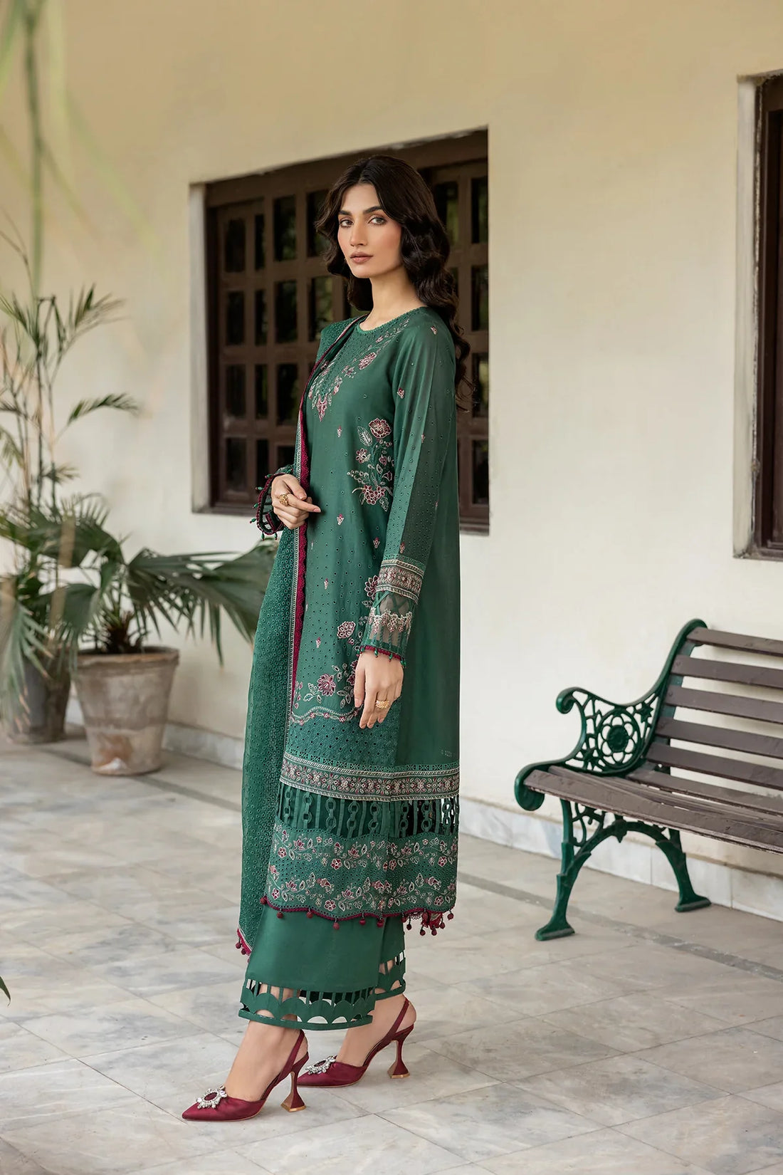 Farasha | Bahaar Embroidered Lawn | Azure Grace - Official Farasha stockist in UK - Sakeena London