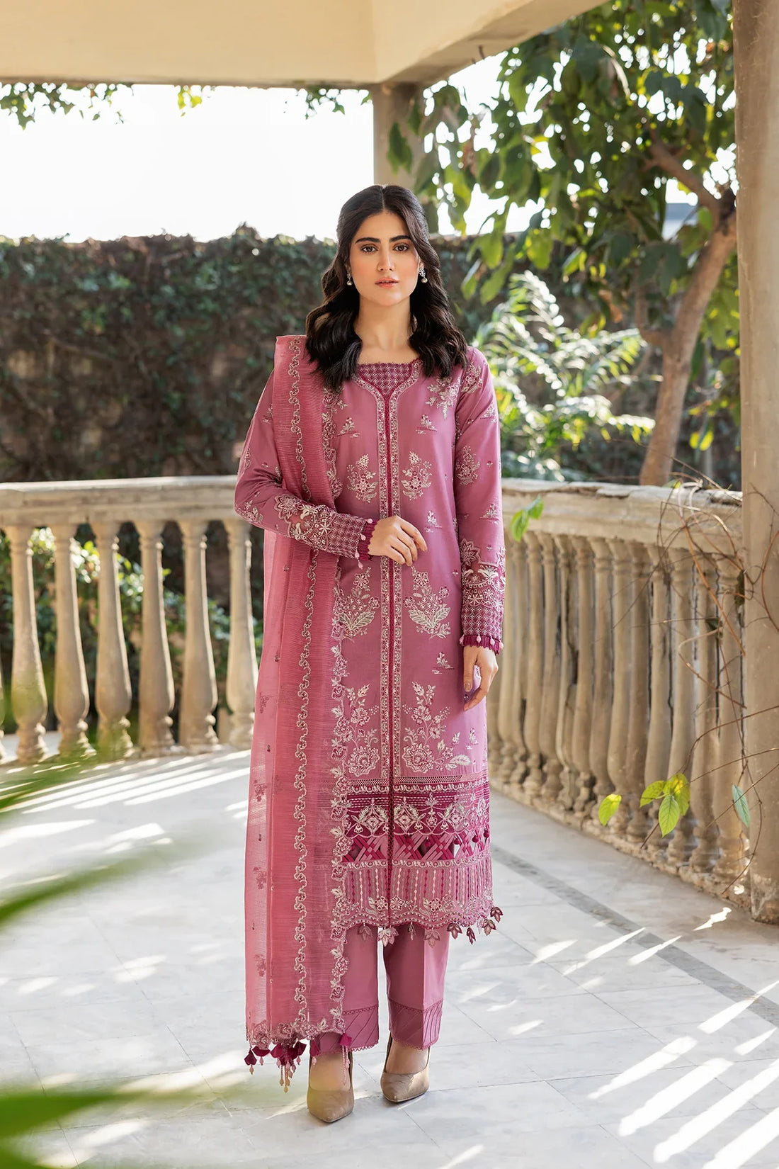 Farasha | Bahaar Embroidered Lawn | Rose Garland - Official Farasha stockist in UK - Sakeena London