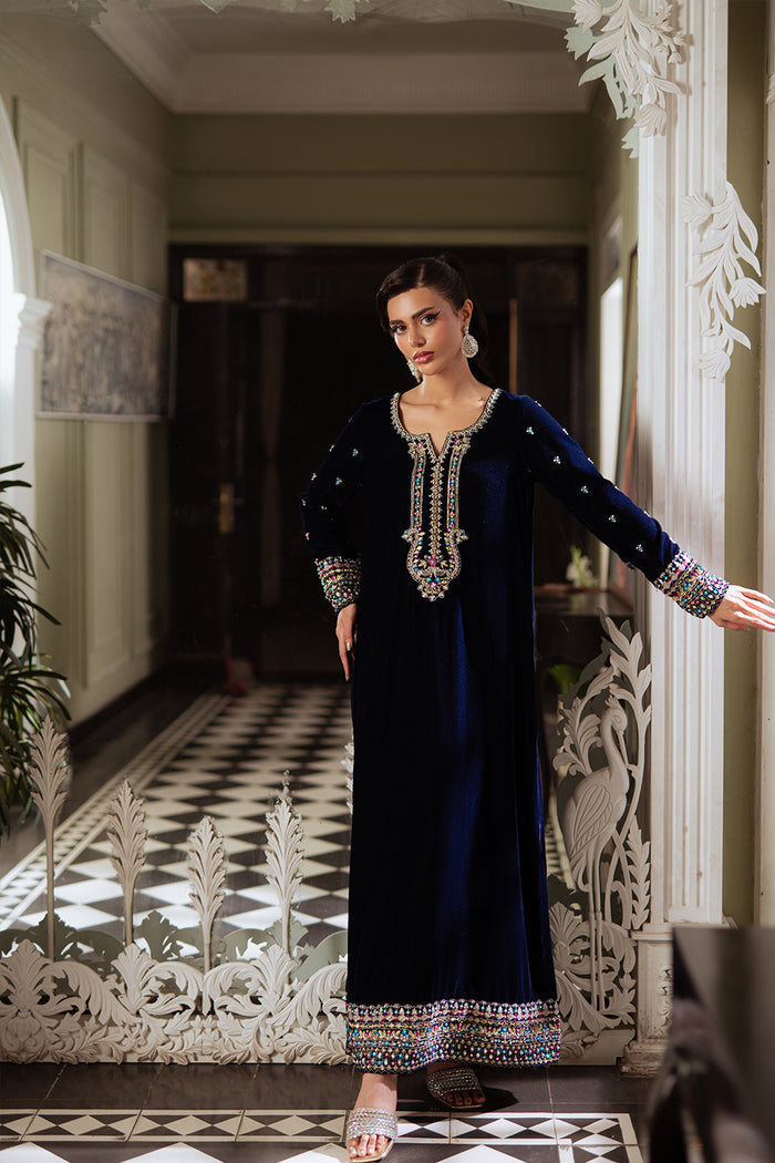 Saira Rizwan | Velvet Pret 25 | ZEHRA-SRVP25-01 - Official Saira Rizwan stockist in UK - Sakeena London