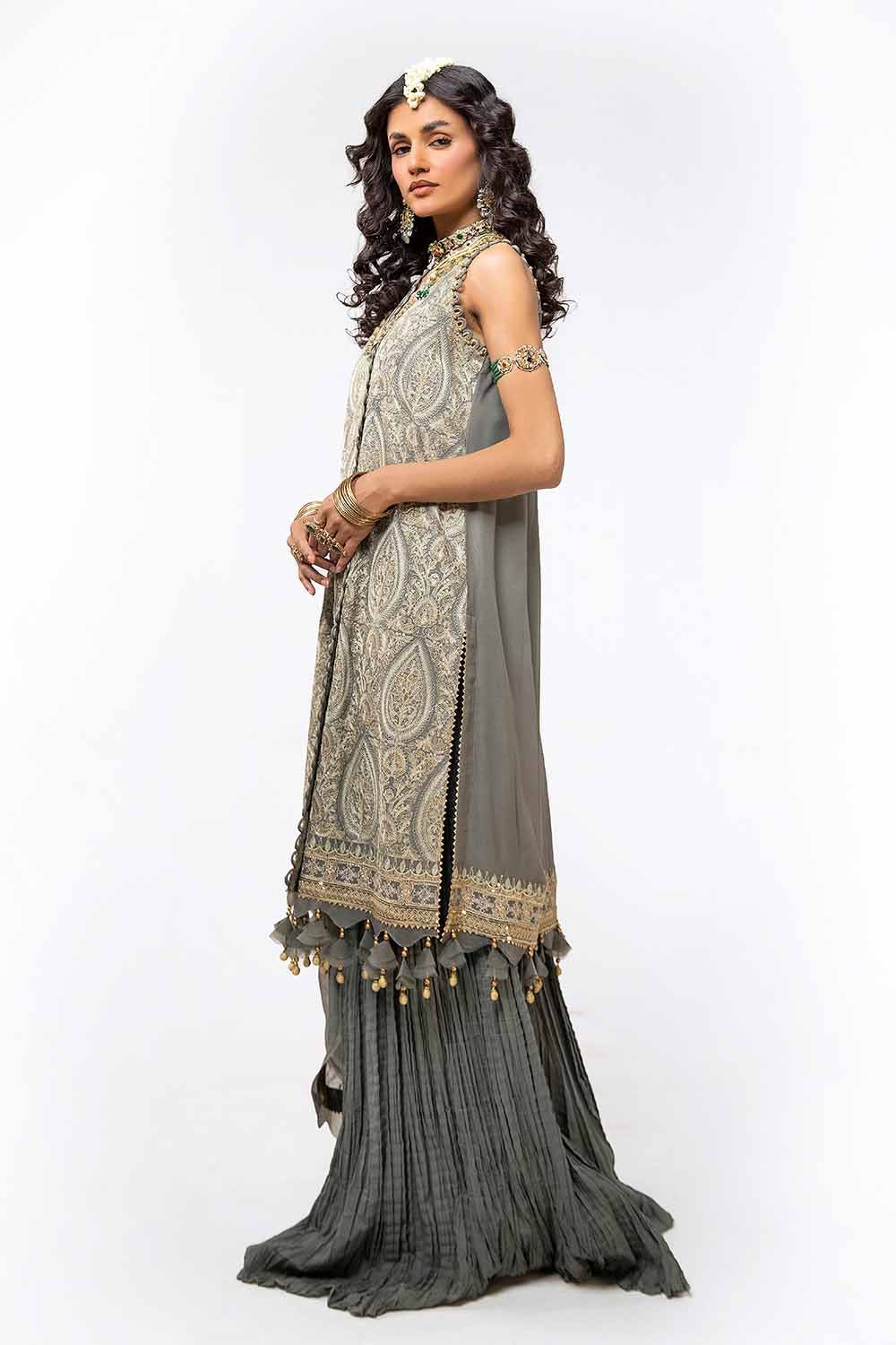 Gul Ahmed | Eid ul Adha Collection | FE-42013 - Official Gul Ahmed stockist in UK - Sakeena London