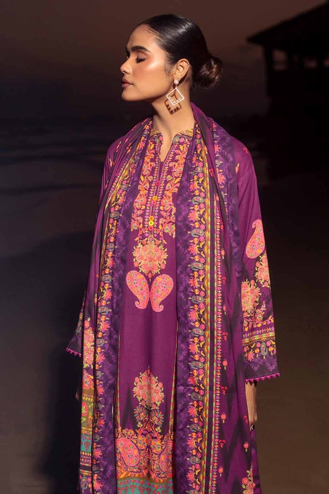 Gul Ahmed | Winter Collection 24 | Suit CV-32006 - Official Gul Ahmed stockist in UK - Sakeena London