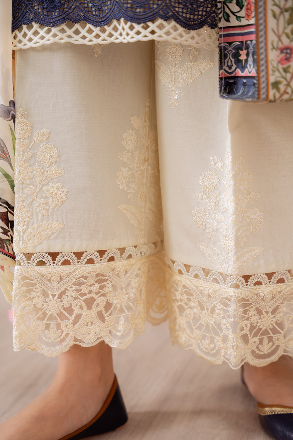 Saira Rizwan | Laanem Summer Lawn 25 | ZUMRA-B-SRL25-07 - Official Saira Rizwan stockist in UK - Sakeena London