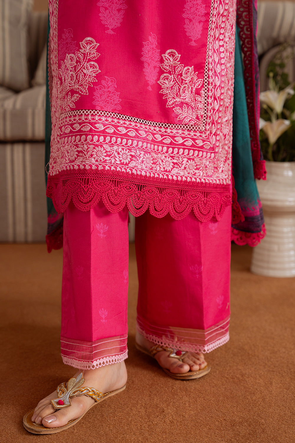 Saira Rizwan | Laanem Summer Lawn 25 | ELARA-A-SRL25-01 - Official Saira Rizwan stockist in UK - Sakeena London