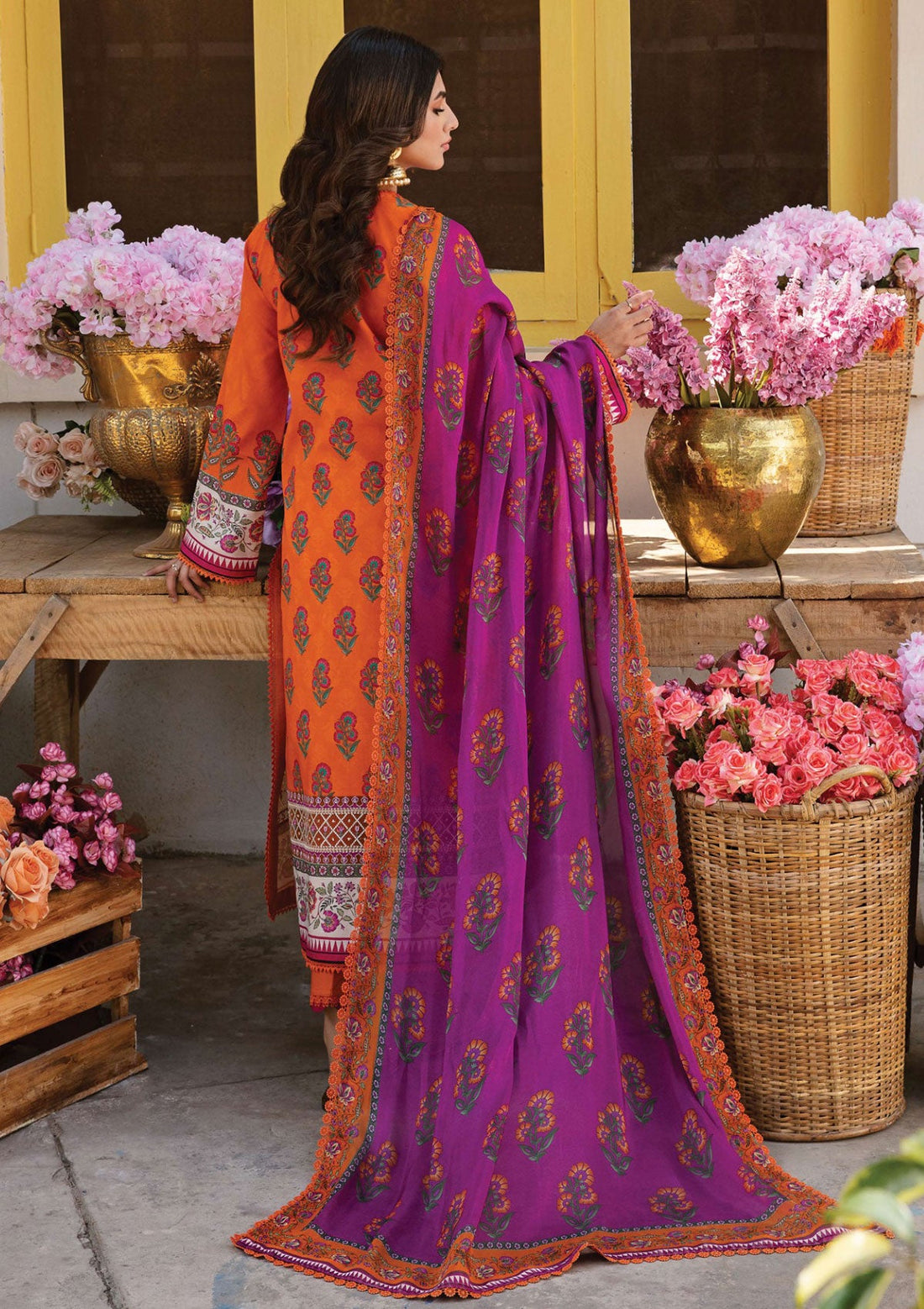 Lawn Collection - Afrozeh - Rangreza - AL#01 (Aurora)