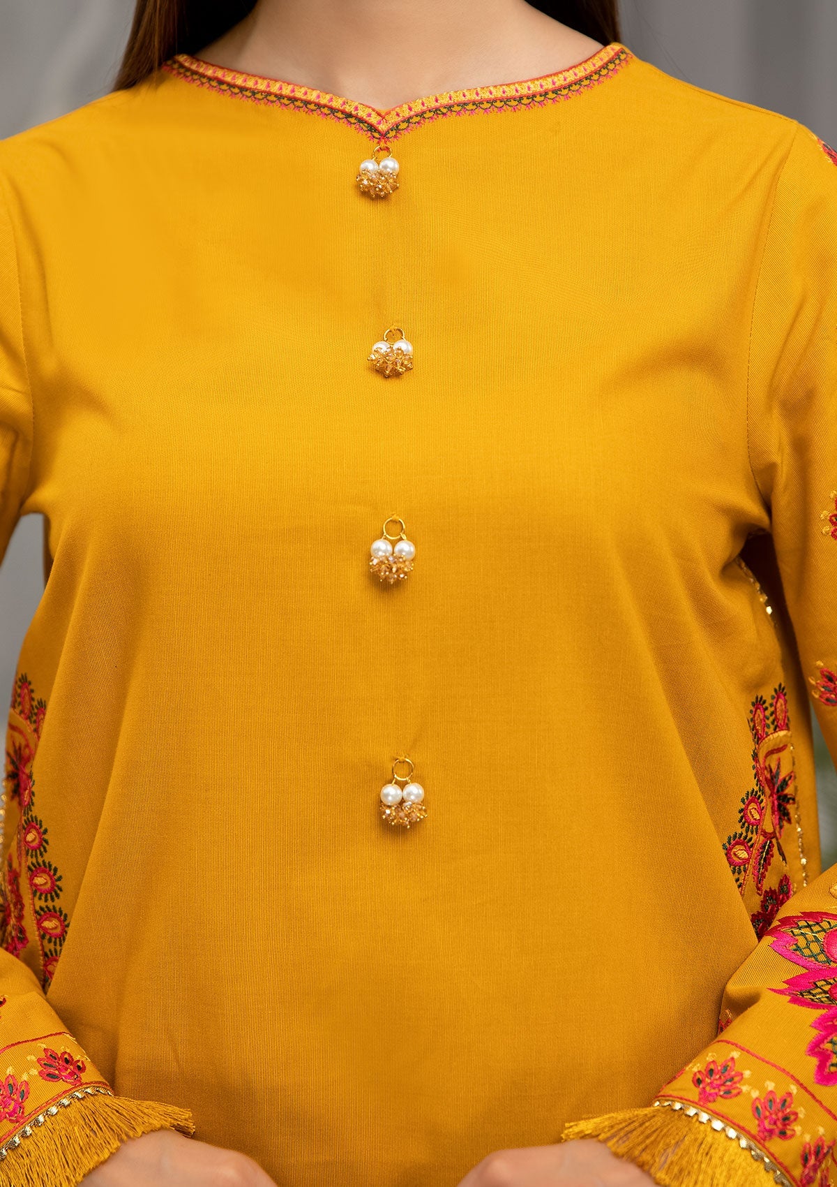 Pret Collection - Mayal Studio - Parisa - Daisy Gold - D#04