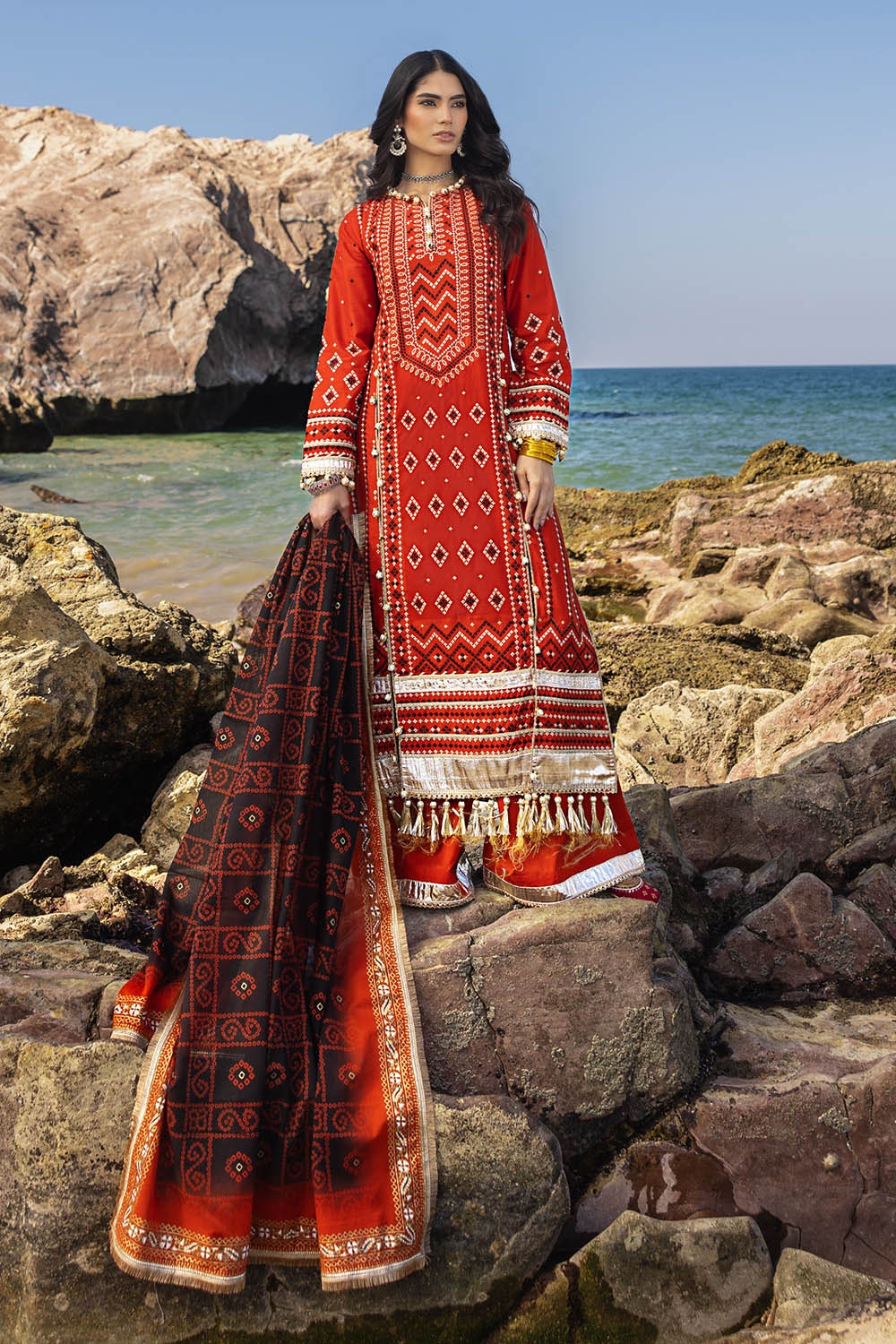 Gul Ahmed | Chunri Lawn 25 | CL-52443 - Official Gul Ahmed stockist in UK - Sakeena London