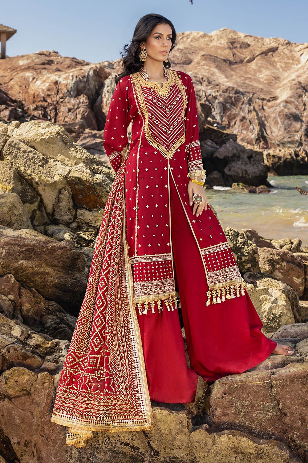 Gul Ahmed | Chunri Lawn 25 | BM-52018 - Official Gul Ahmed stockist in UK - Sakeena London