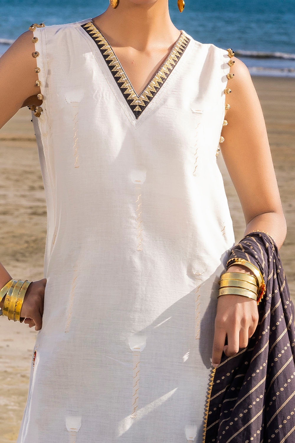 Gul Ahmed | Taara 25 | MJ-42052 - Official Gul Ahmed stockist in UK - Sakeena London