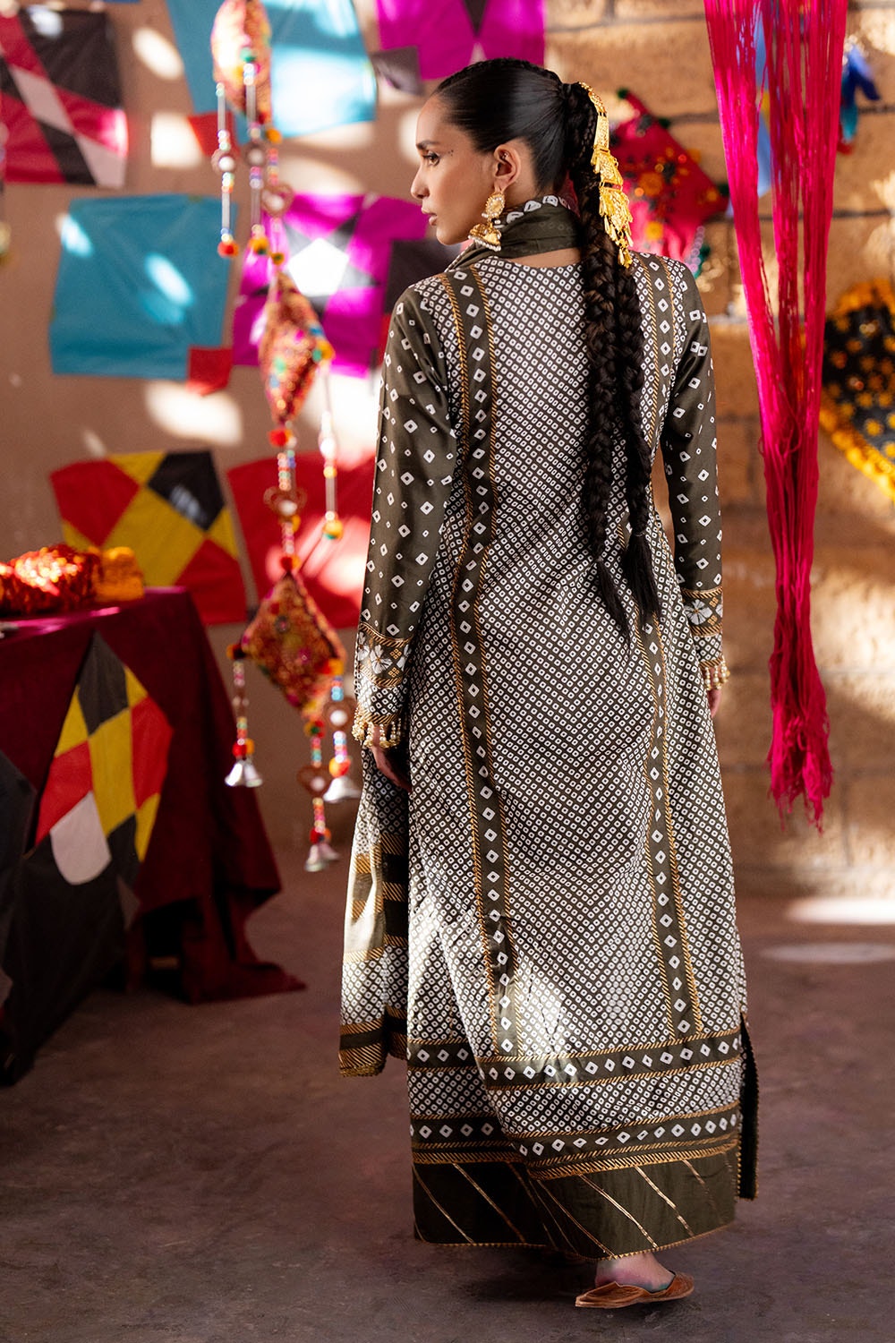 Gul Ahmed | Chunri Lawn 25 | CL-52401 B - Official Gul Ahmed stockist in UK - Sakeena London