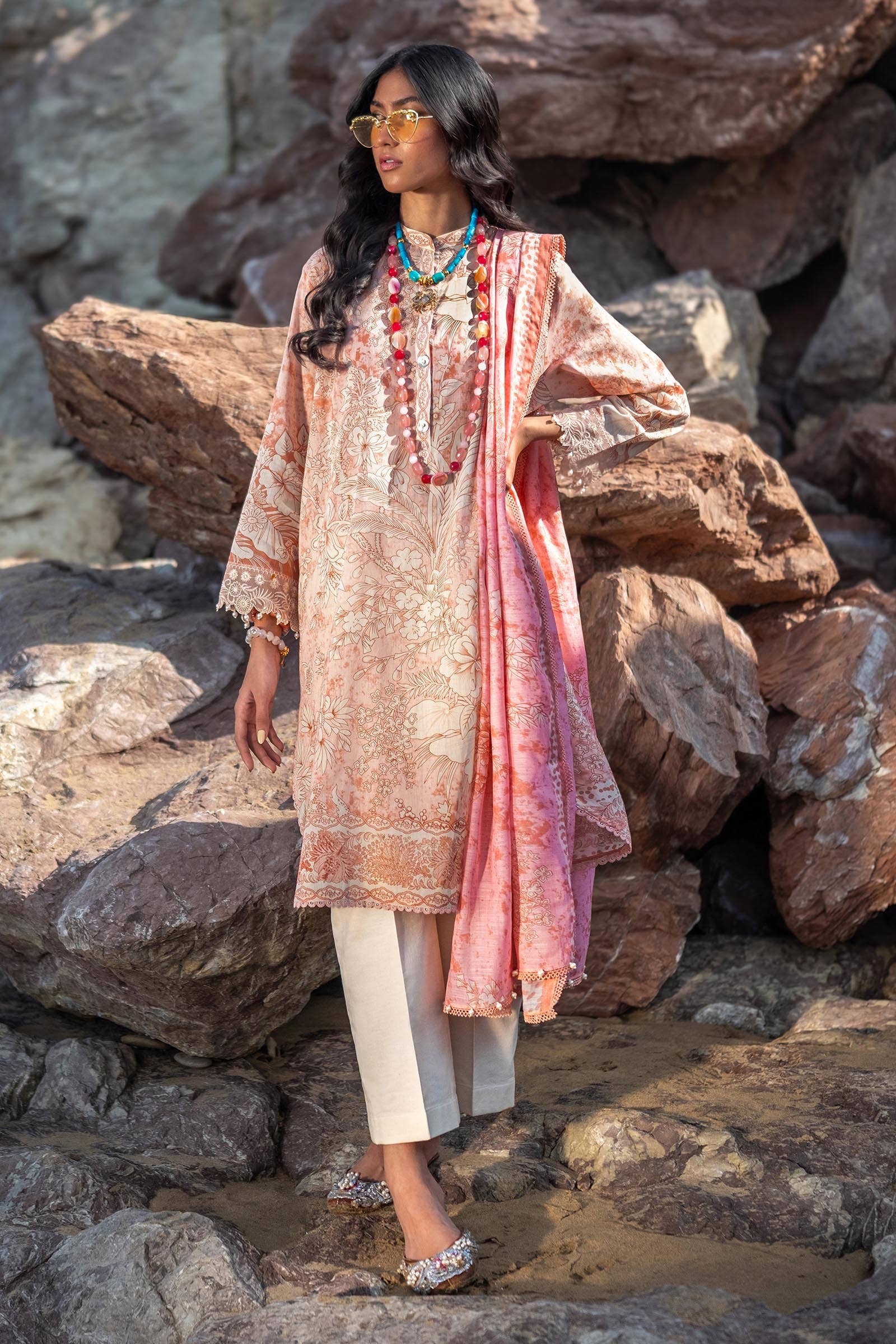 Sana Safinaz | Mahay Spring 24 | H241-009B-2DD - Official Sana Safinaz stockist in UK - Sakeena London