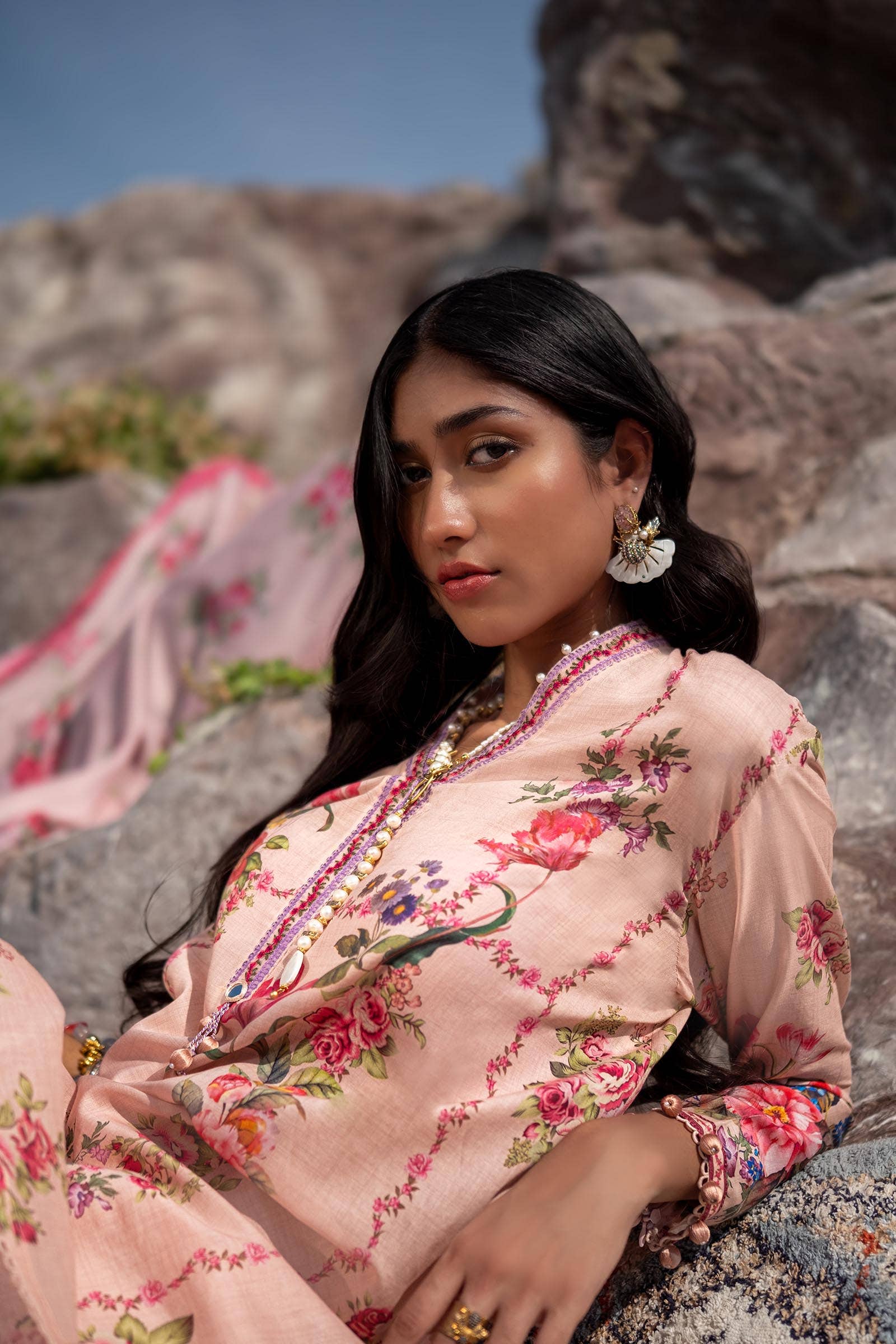 Sana Safinaz | Mahay Spring 24 | H241-026A-3CS - Official Sana Safinaz stockist in UK - Sakeena London
