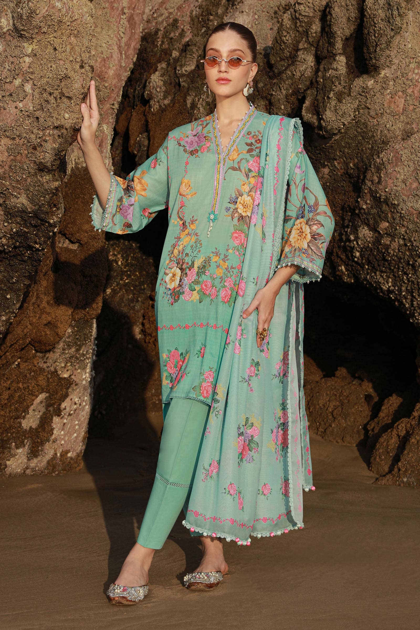 Sana Safinaz | Mahay Spring 24 | H241-026B-3CS - Official Sana Safinaz stockist in UK - Sakeena London