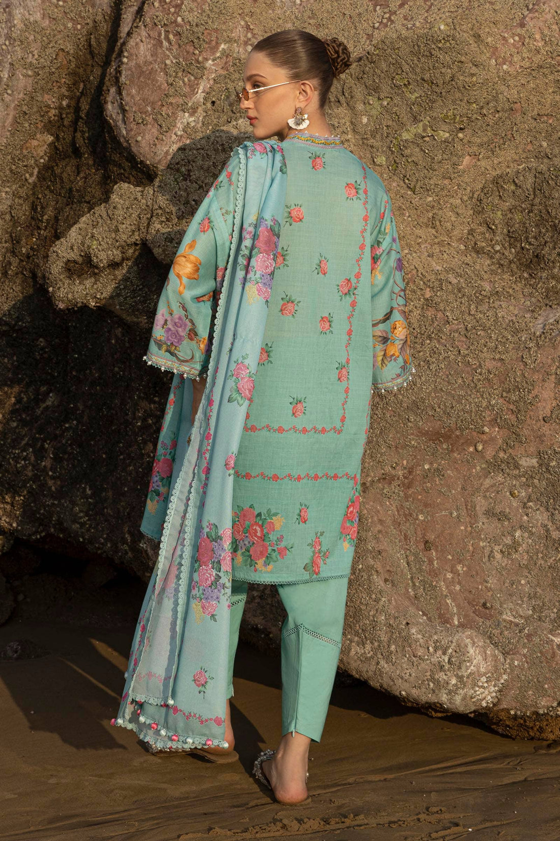 Sana Safinaz | Mahay Spring 24 | H241-026B-3CS - Official Sana Safinaz stockist in UK - Sakeena London