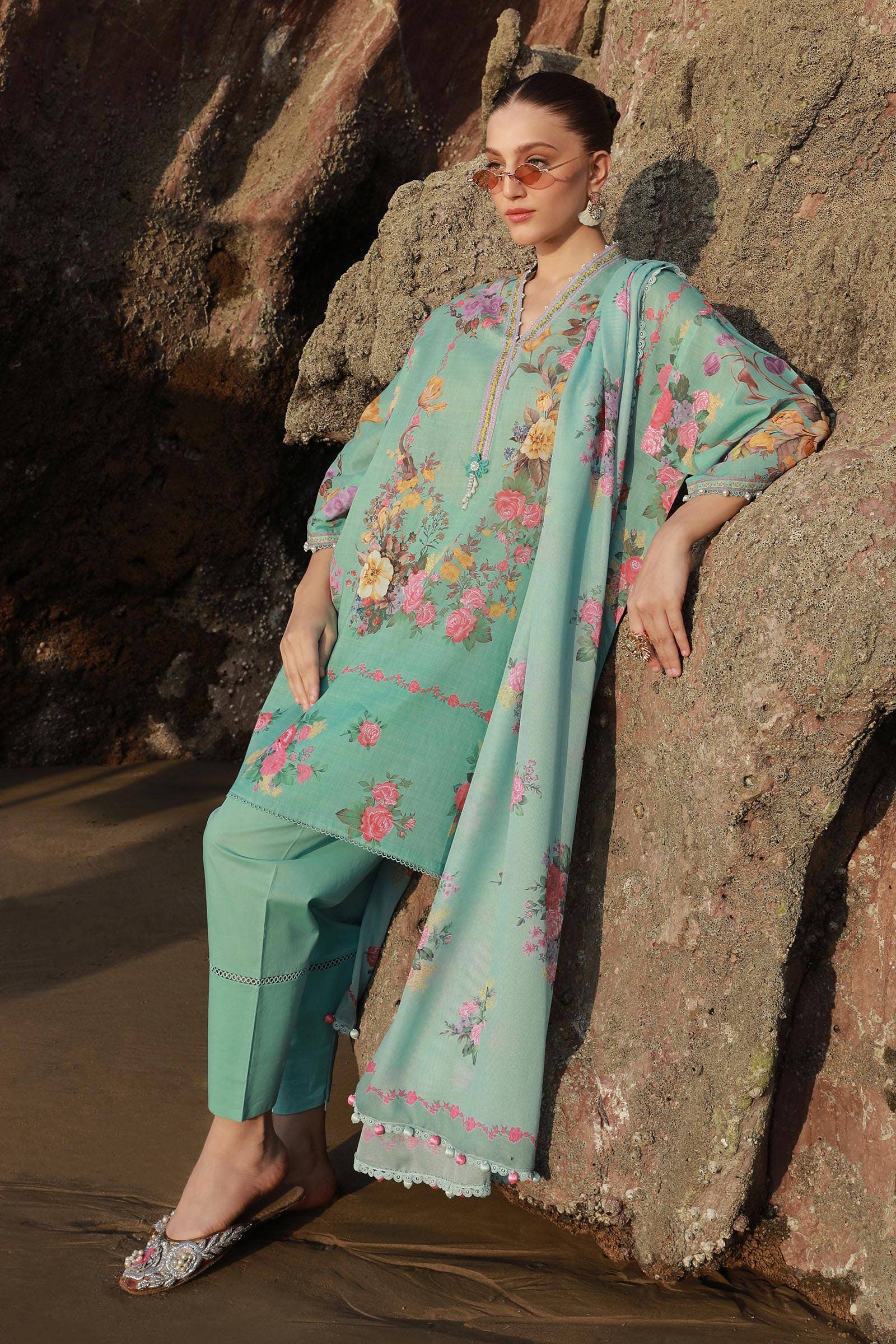 Sana Safinaz | Mahay Spring 24 | H241-026B-3CS - Official Sana Safinaz stockist in UK - Sakeena London