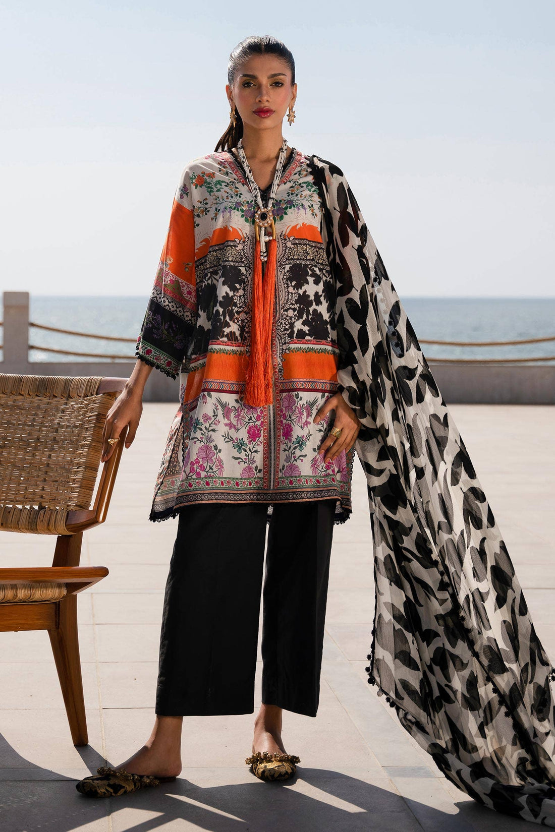 Sana Safinaz | Mahay Spring 24 | H241-027B-2I - Official Sana Safinaz stockist in UK - Sakeena London