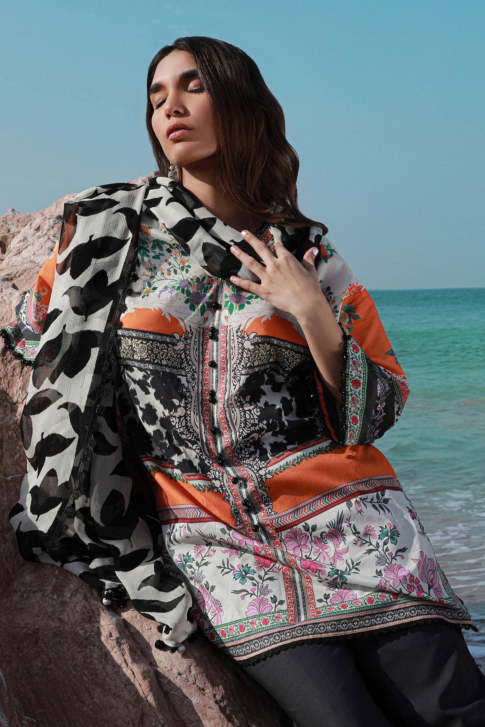 Sana Safinaz | Mahay Spring 24 | H241-027B-2I - Official Sana Safinaz stockist in UK - Sakeena London