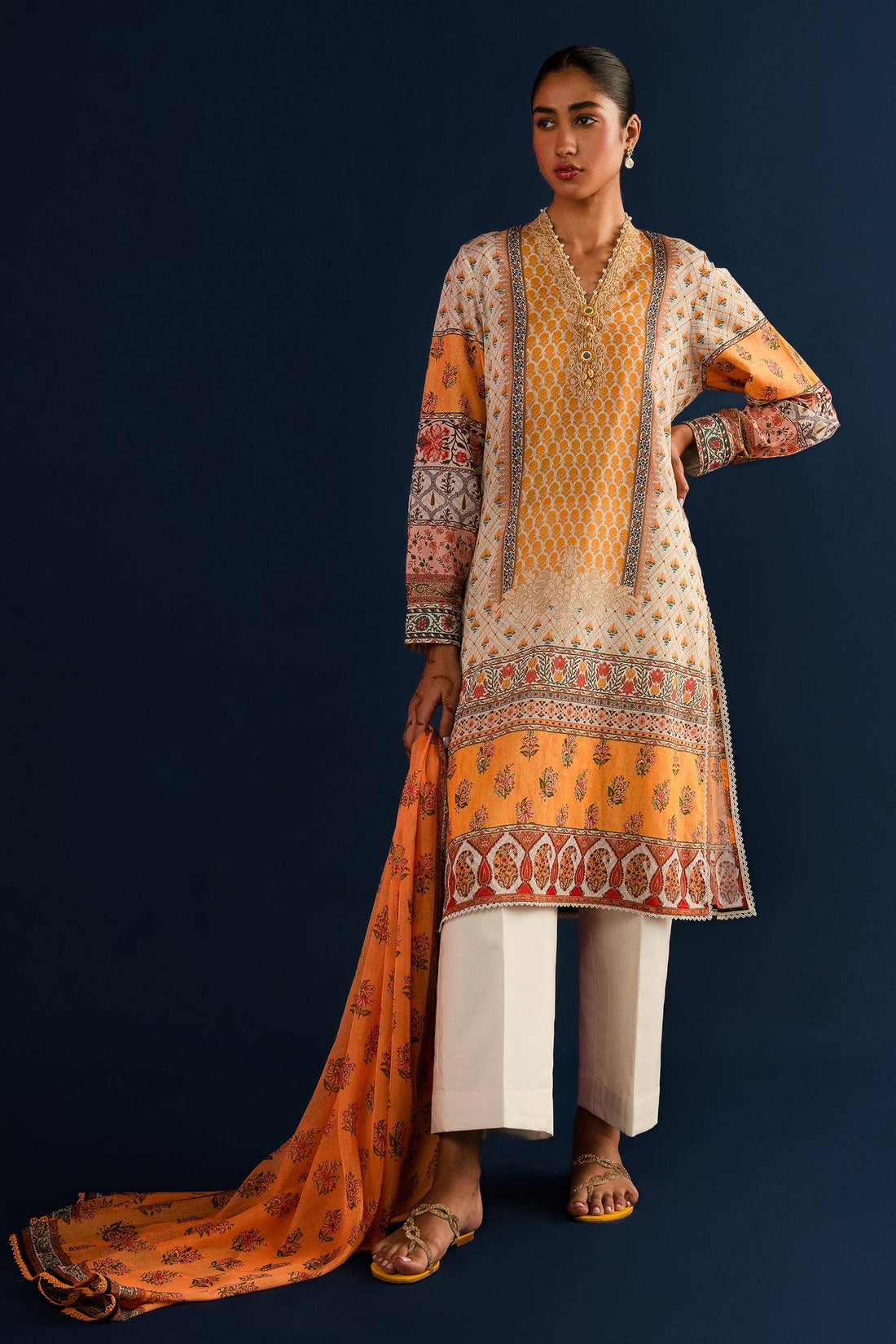Sana Safinaz | Mahay Summer Lawn 24 | S-11 - Official Sana Safinaz stockist in UK - Sakeena London