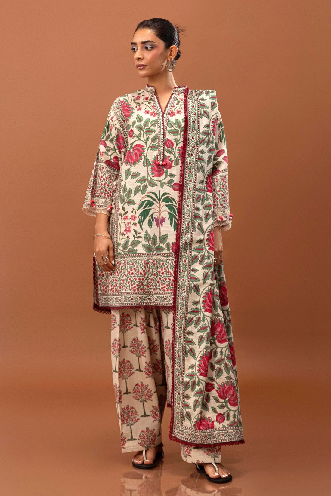 Sana Safinaz | Mahay Winter 24 | H243-002A-3CQ - Official Sana Safinaz stockist in UK - Sakeena London