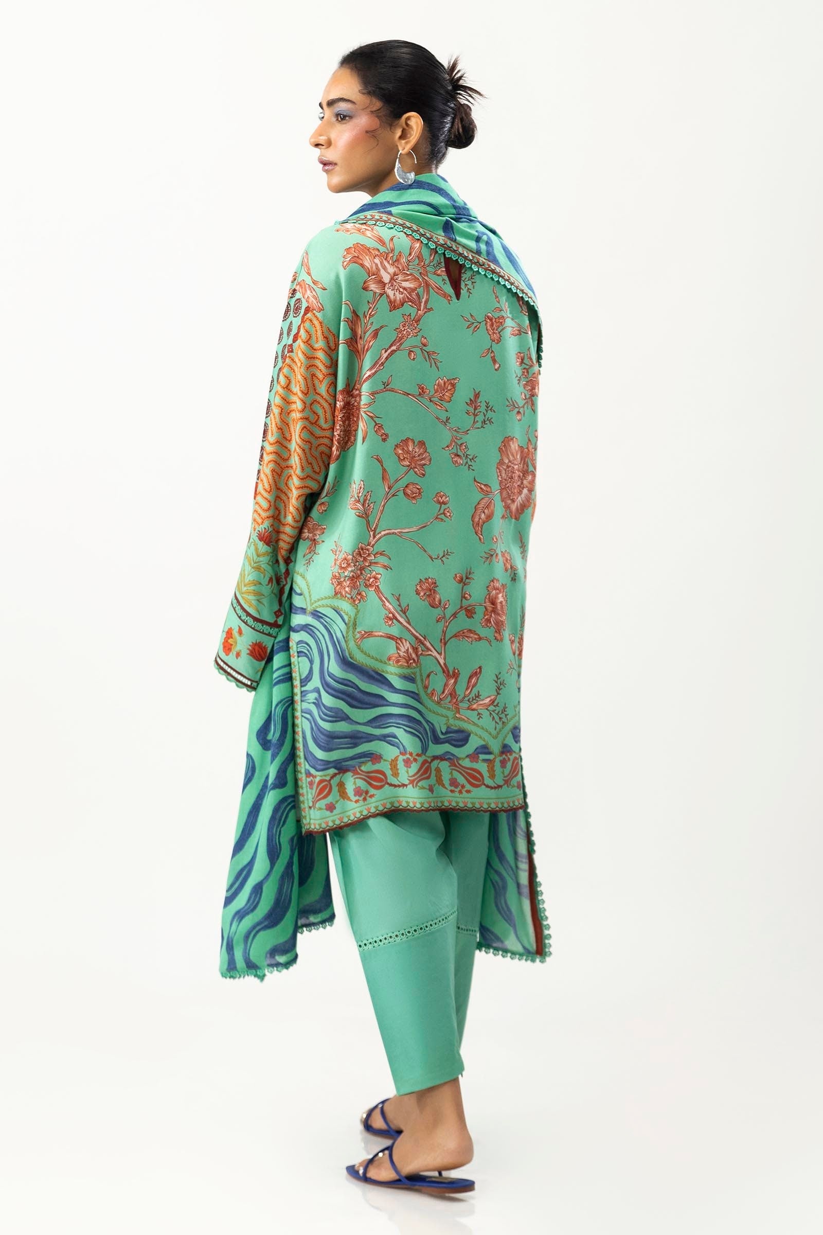 Sana Safinaz | Mahay Winter 24 | H243-004A-3DA - Official Sana Safinaz stockist in UK - Sakeena London