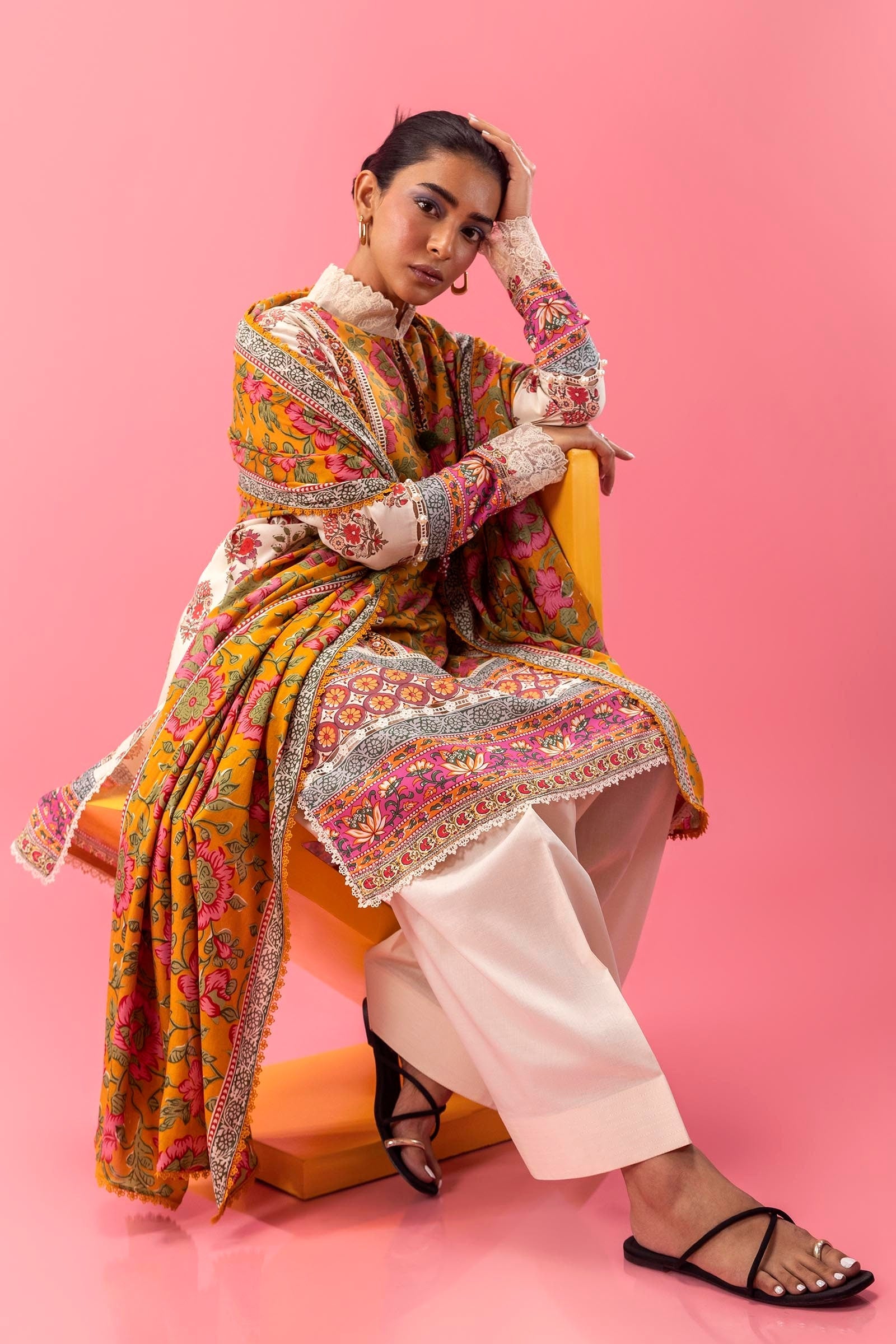 Sana Safinaz | Mahay Winter 24 | H243-005A-2DC - Official Sana Safinaz stockist in UK - Sakeena London