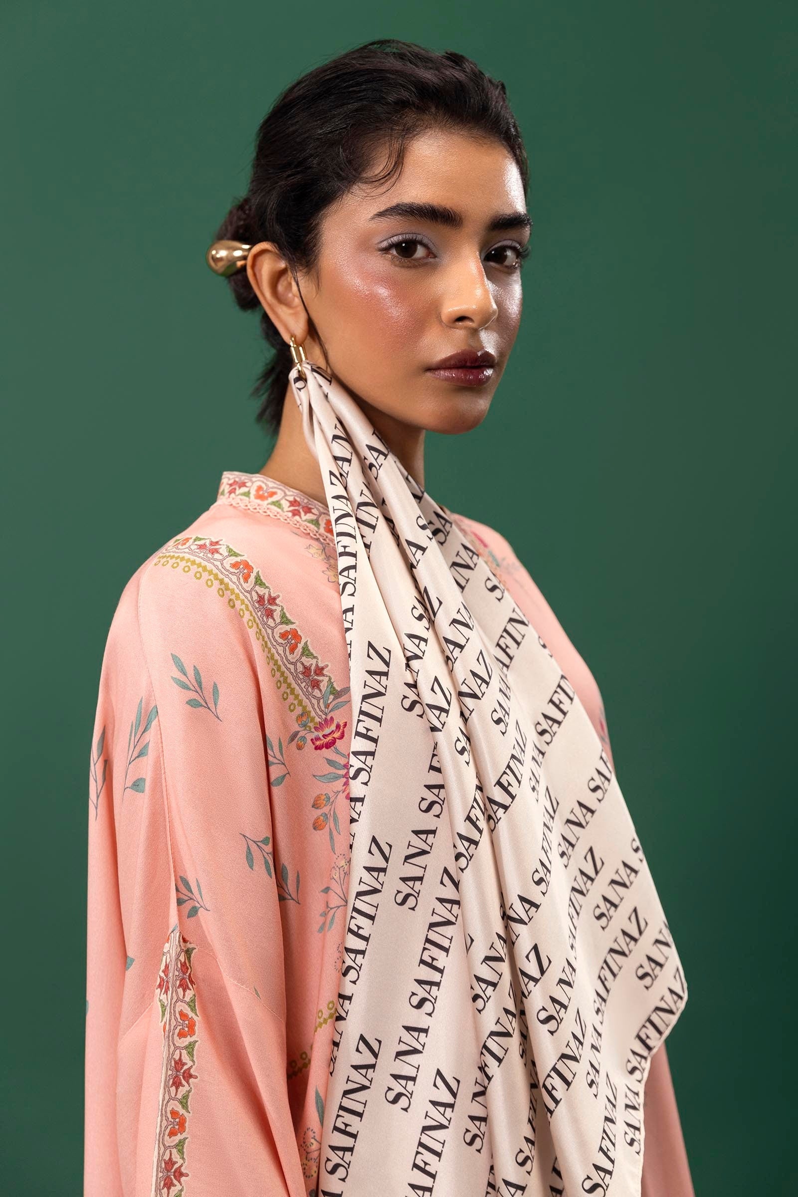 Sana Safinaz | Mahay Winter 24 | H243-008A-2AC - Official Sana Safinaz stockist in UK - Sakeena London