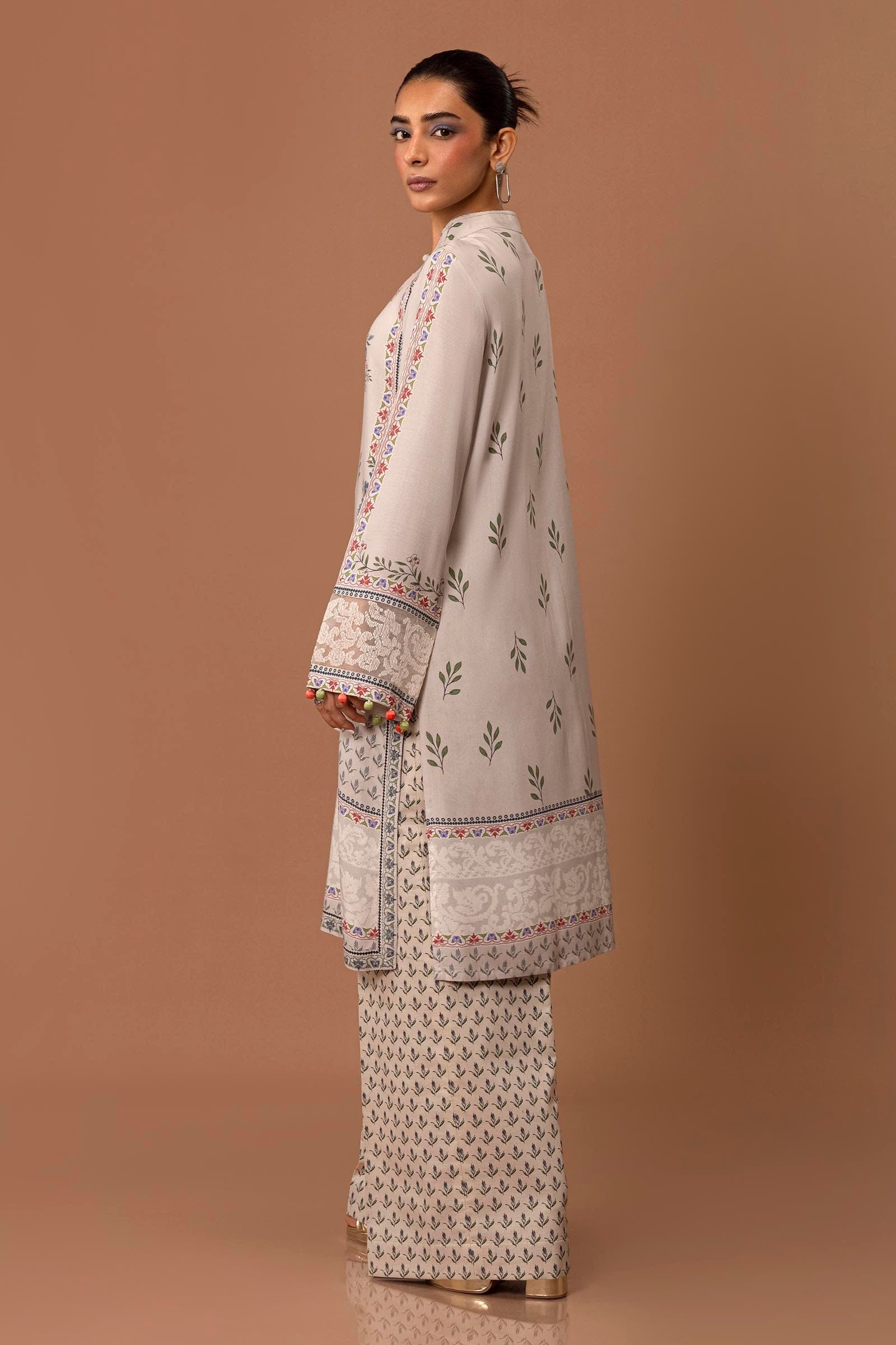Sana Safinaz | Mahay Winter 24 | H243-008B-2AC - Official Sana Safinaz stockist in UK - Sakeena London