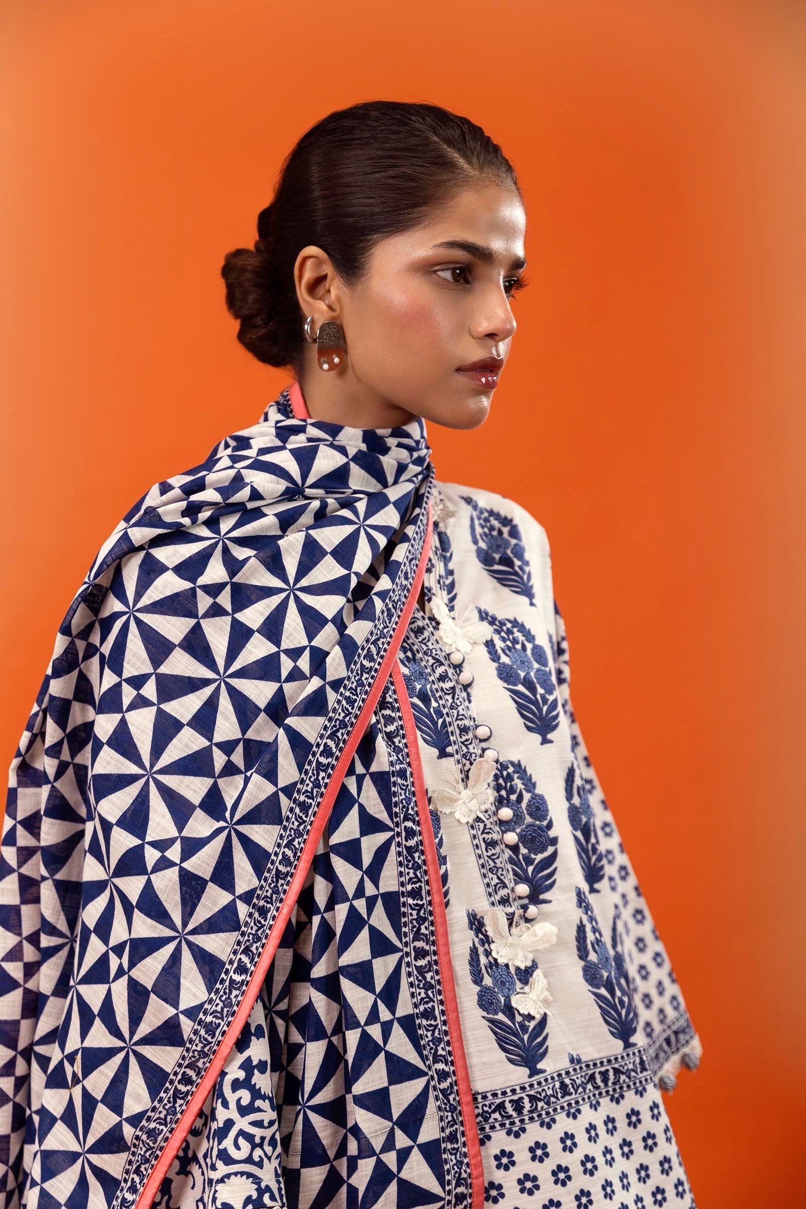 Sana Safinaz | Mahay Winter 24 | H243-009B-3CQ - Official Sana Safinaz stockist in UK - Sakeena London