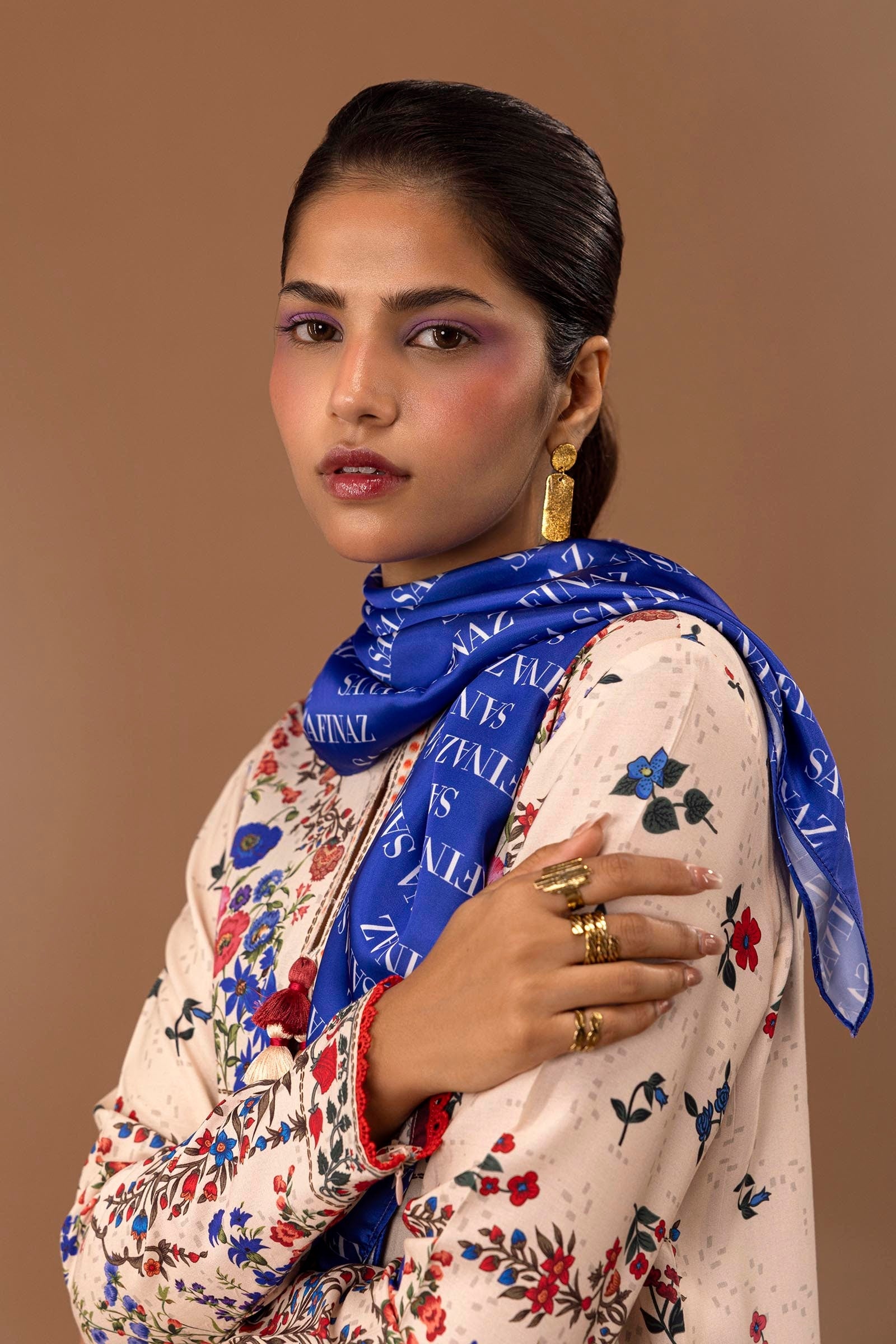 Sana Safinaz | Mahay Winter 24 | H243-011A-2C - Official Sana Safinaz stockist in UK - Sakeena London