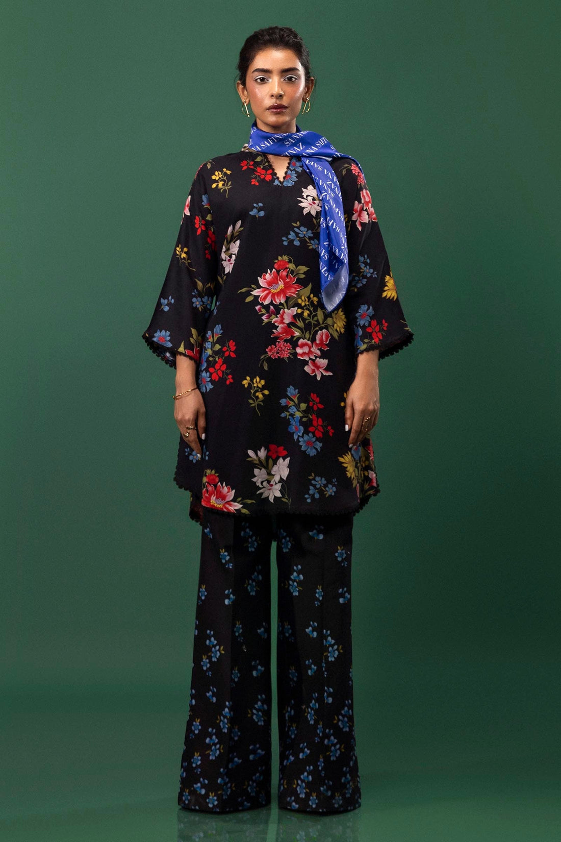 Sana Safinaz | Mahay Winter 24 | H243-013B-2AC - Official Sana Safinaz stockist in UK - Sakeena London