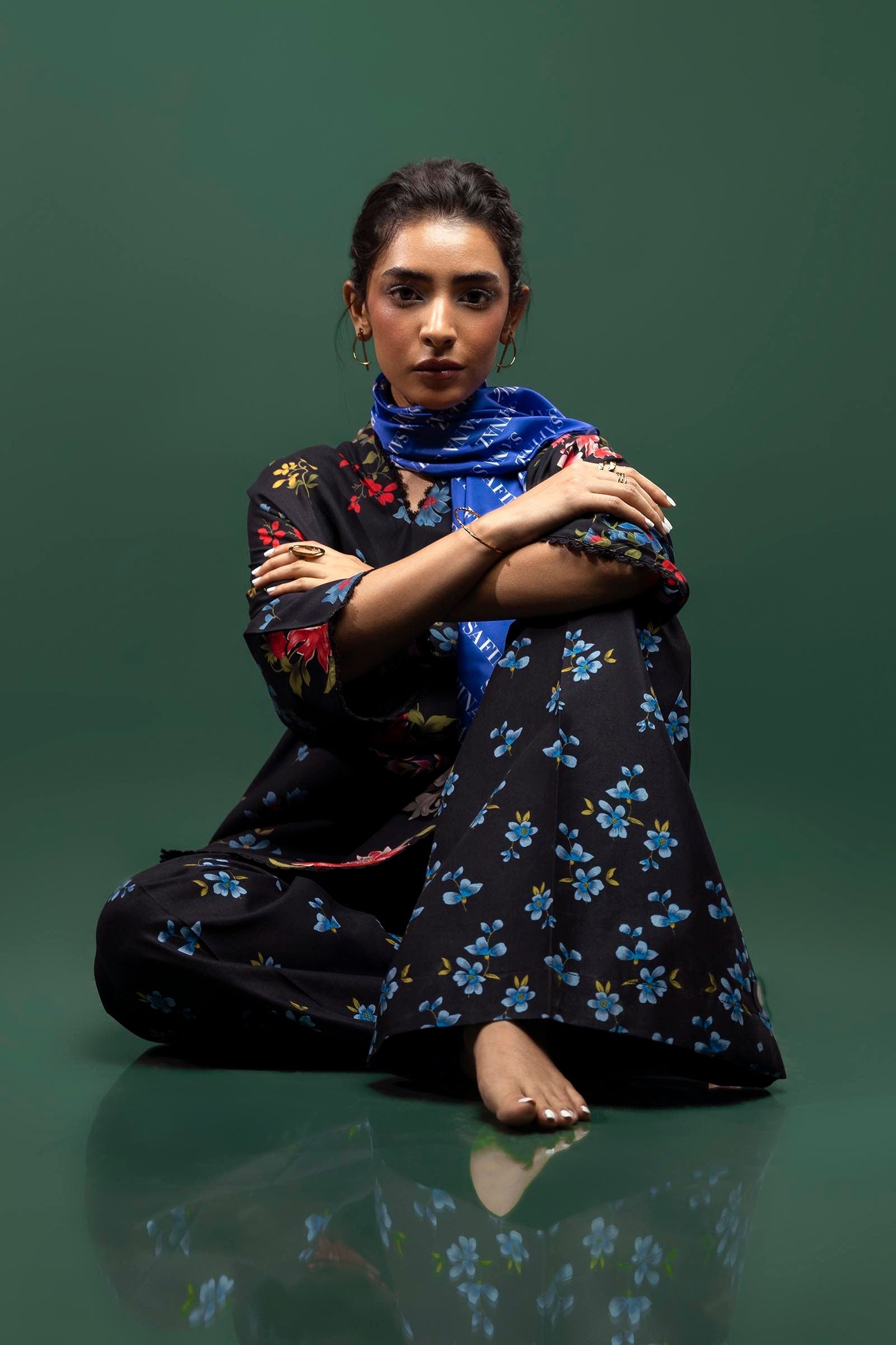 Sana Safinaz | Mahay Winter 24 | H243-013B-2AC - Official Sana Safinaz stockist in UK - Sakeena London
