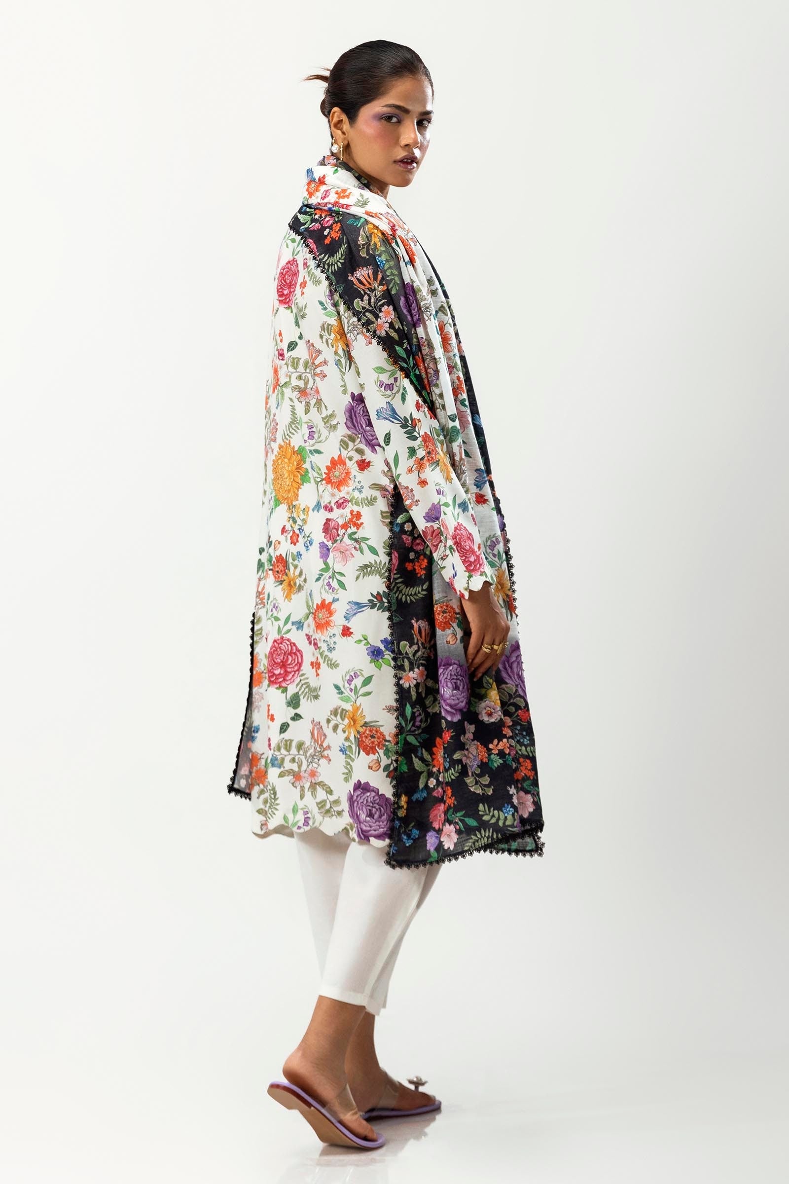 Sana Safinaz | Mahay Winter 24 | H243-015A-2BQ - Official Sana Safinaz stockist in UK - Sakeena London
