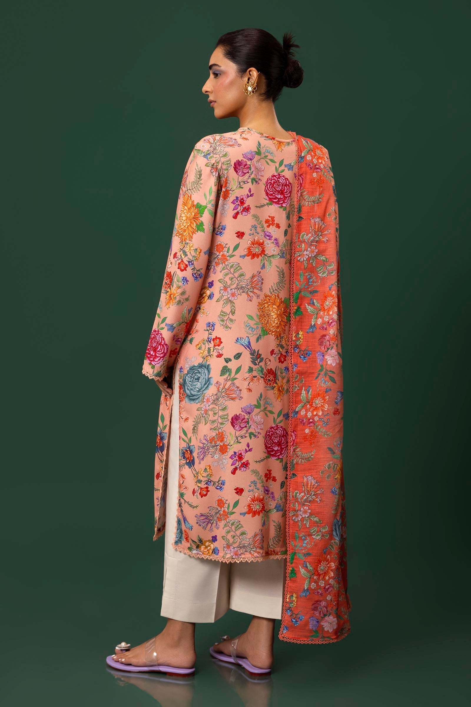 Sana Safinaz | Mahay Winter 24 | H243-015B-2BQ - Official Sana Safinaz stockist in UK - Sakeena London