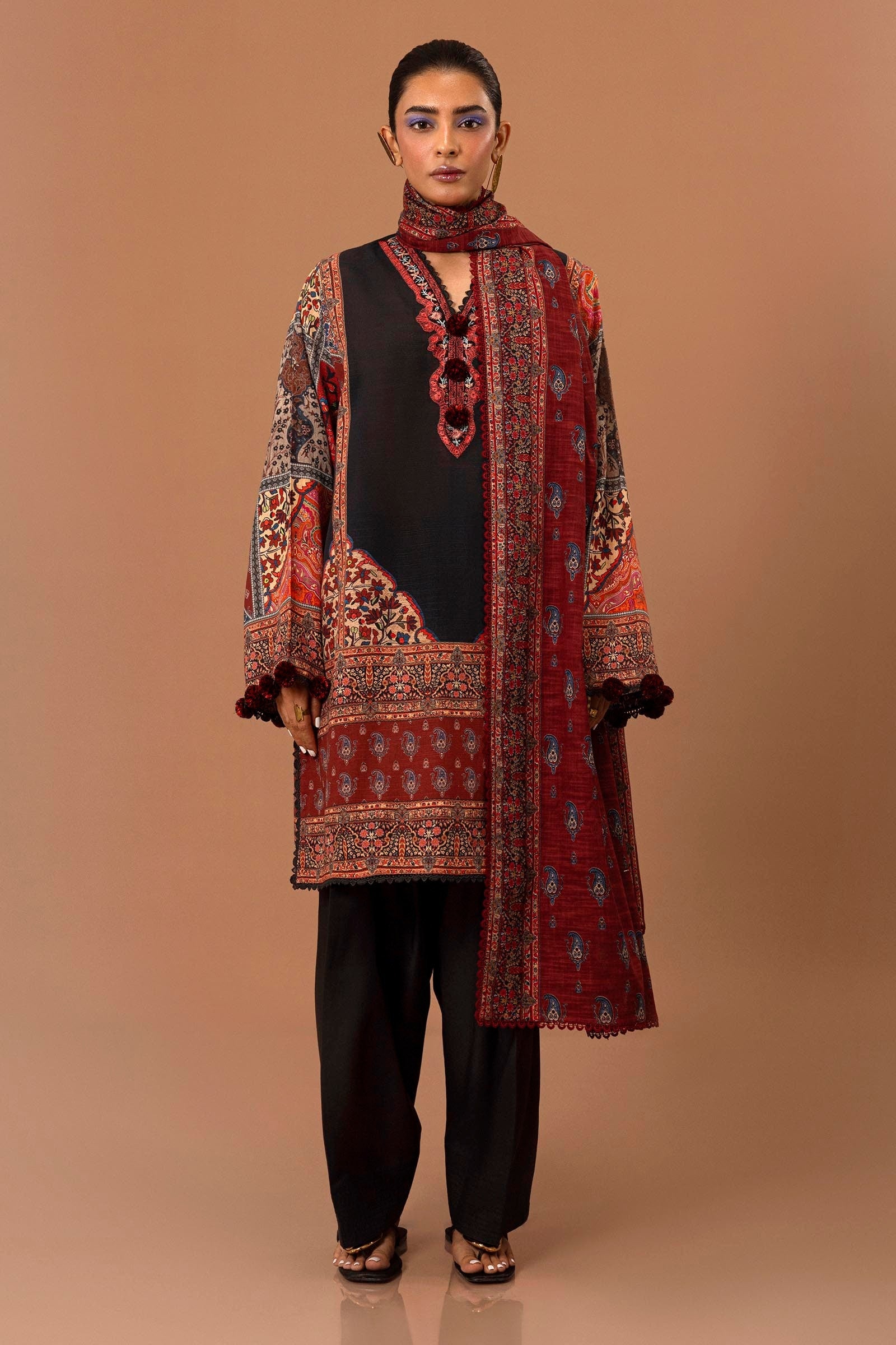Sana Safinaz | Mahay Winter 24 | H243-019A-2BQ - Official Sana Safinaz stockist in UK - Sakeena London
