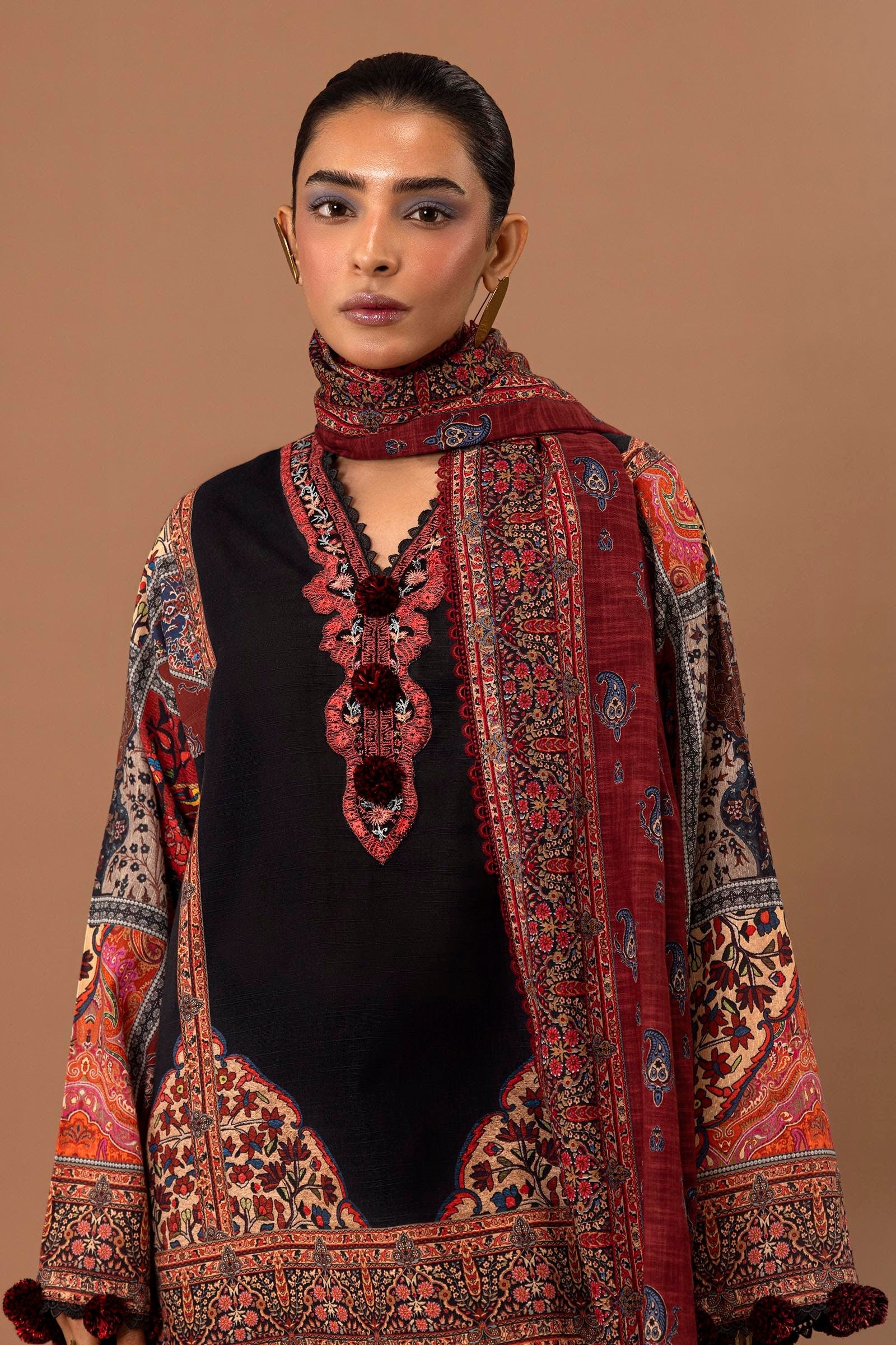 Sana Safinaz | Mahay Winter 24 | H243-019A-2BQ - Official Sana Safinaz stockist in UK - Sakeena London