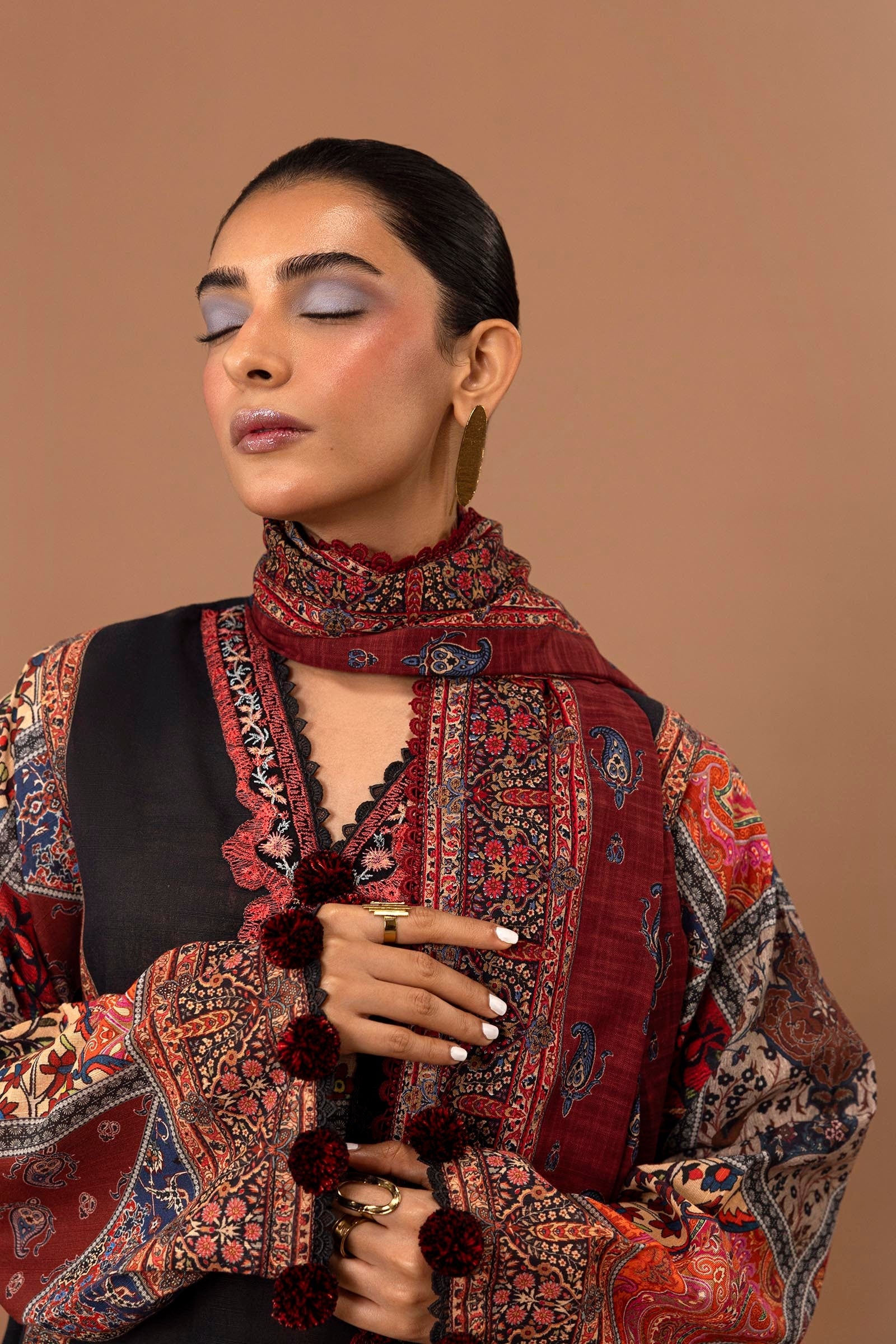 Sana Safinaz | Mahay Winter 24 | H243-019A-2BQ - Official Sana Safinaz stockist in UK - Sakeena London