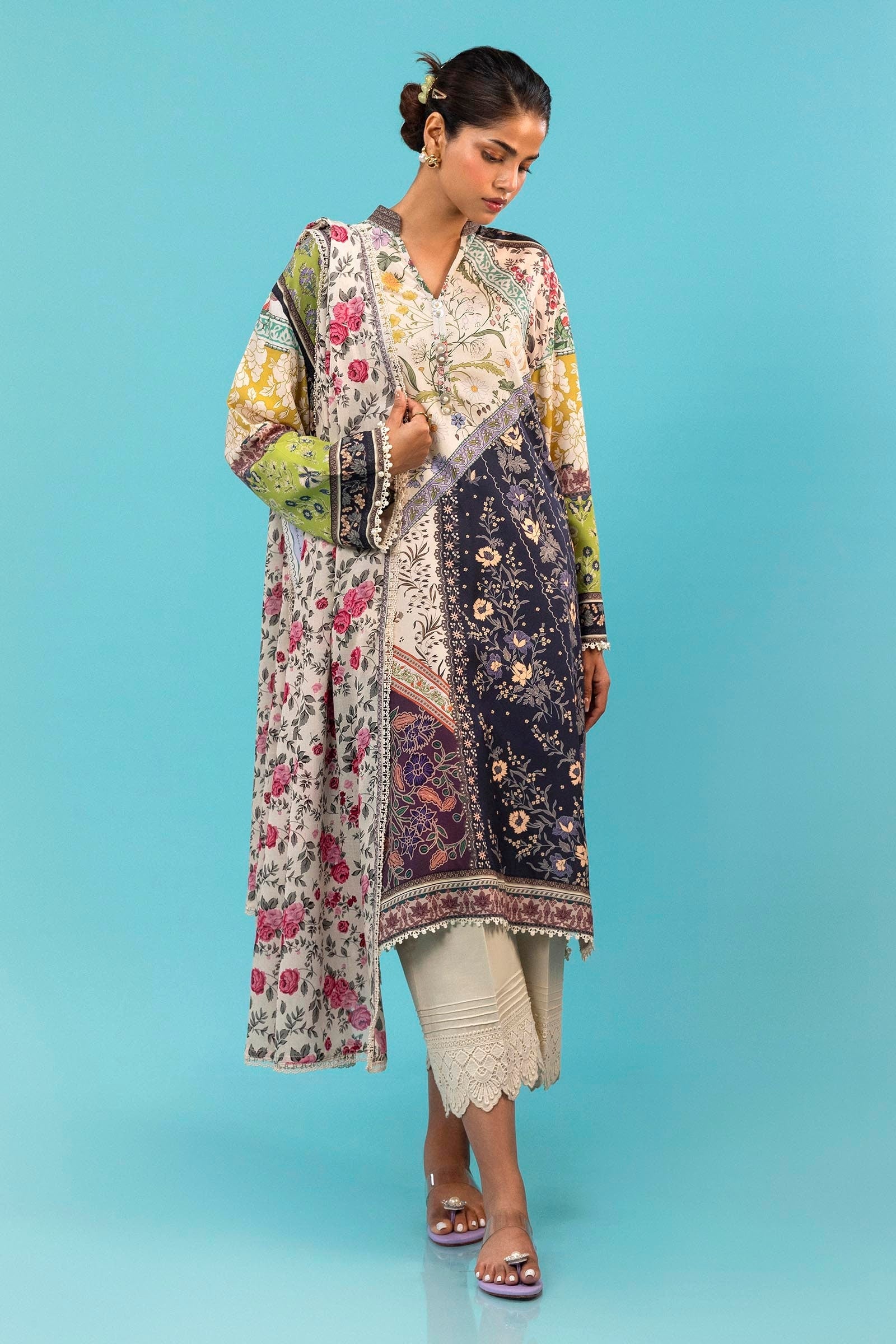 Sana Safinaz | Mahay Winter 24 | H243-020B-2DI - Official Sana Safinaz stockist in UK - Sakeena London