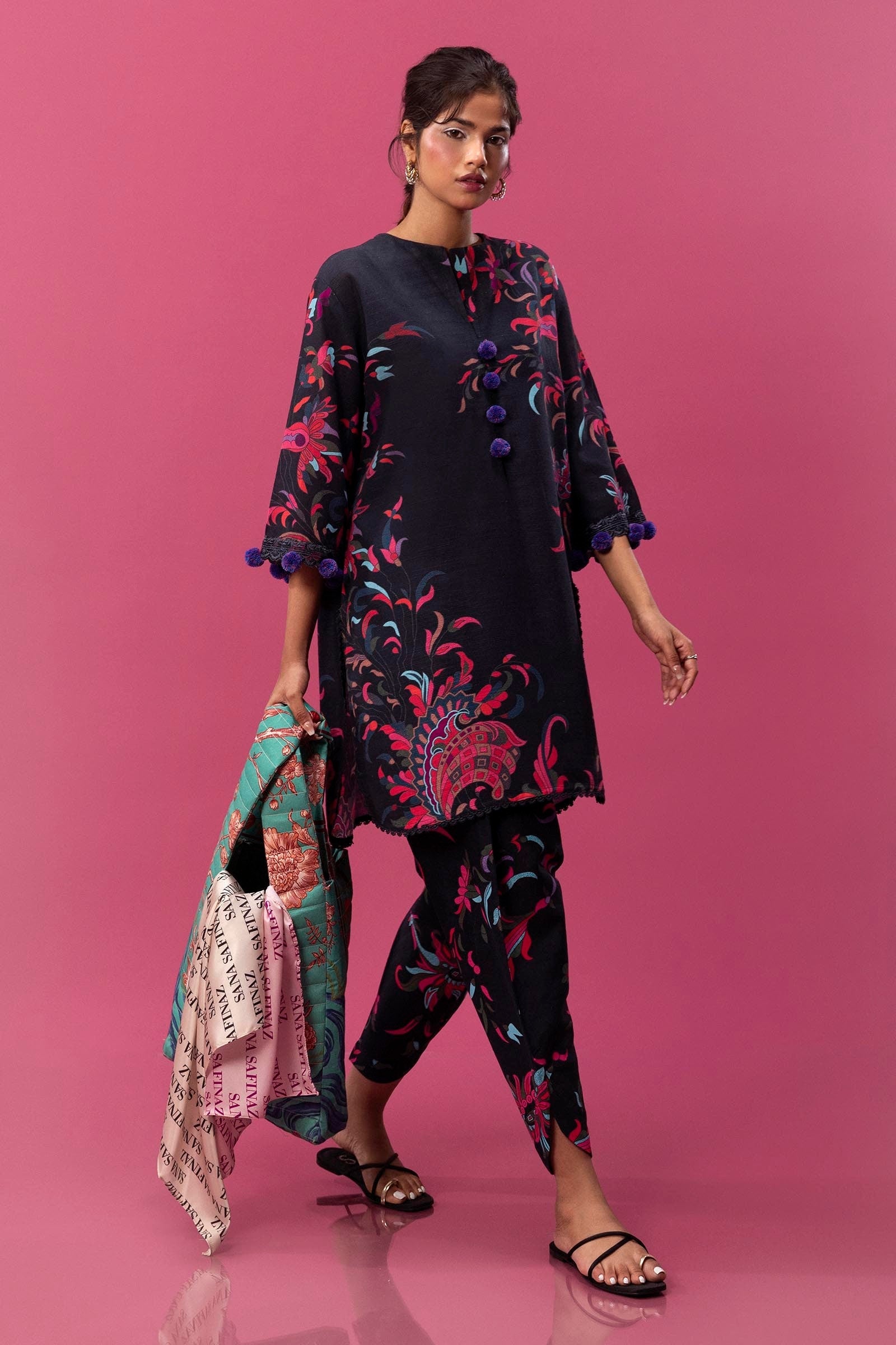 Sana Safinaz | Mahay Winter 24 | H243-022B-2AC - Official Sana Safinaz stockist in UK - Sakeena London