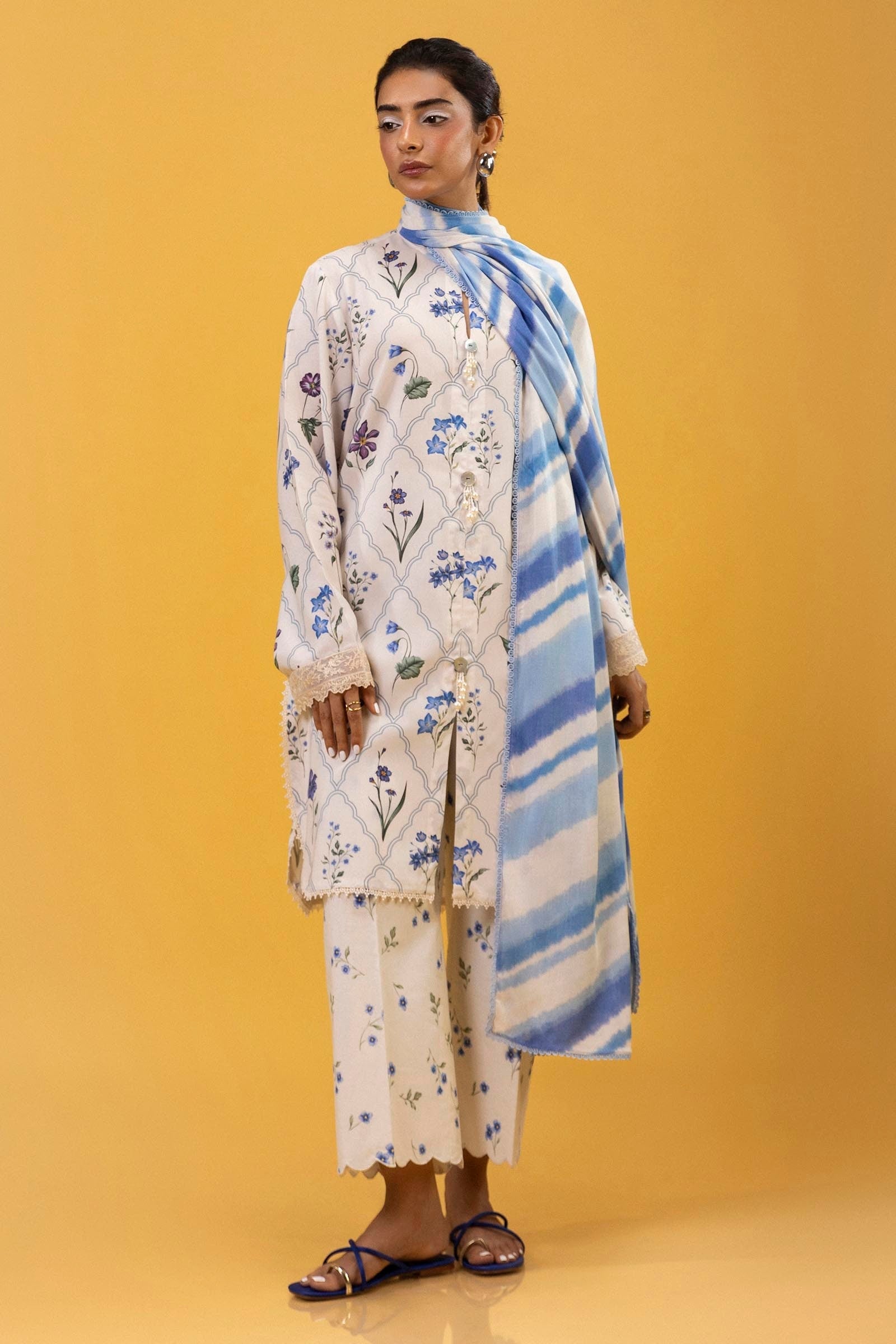 Sana Safinaz | Mahay Winter 24 | H243-024A-3DB - Official Sana Safinaz stockist in UK - Sakeena London