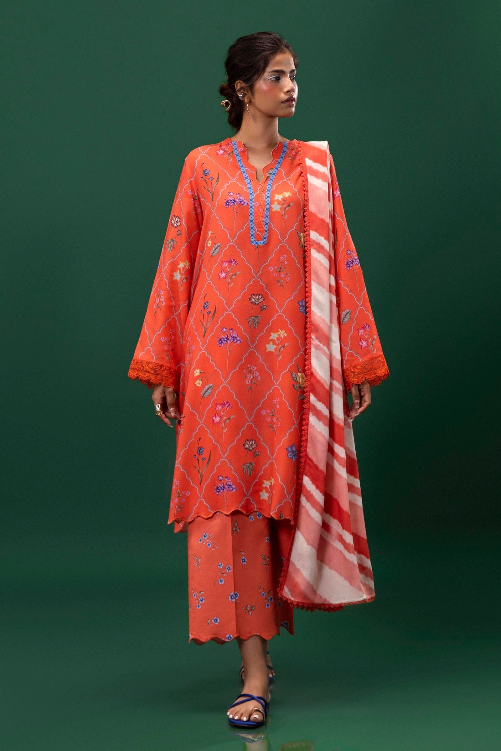 Sana Safinaz | Mahay Winter 24 | H243-024B-3DB - Official Sana Safinaz stockist in UK - Sakeena London