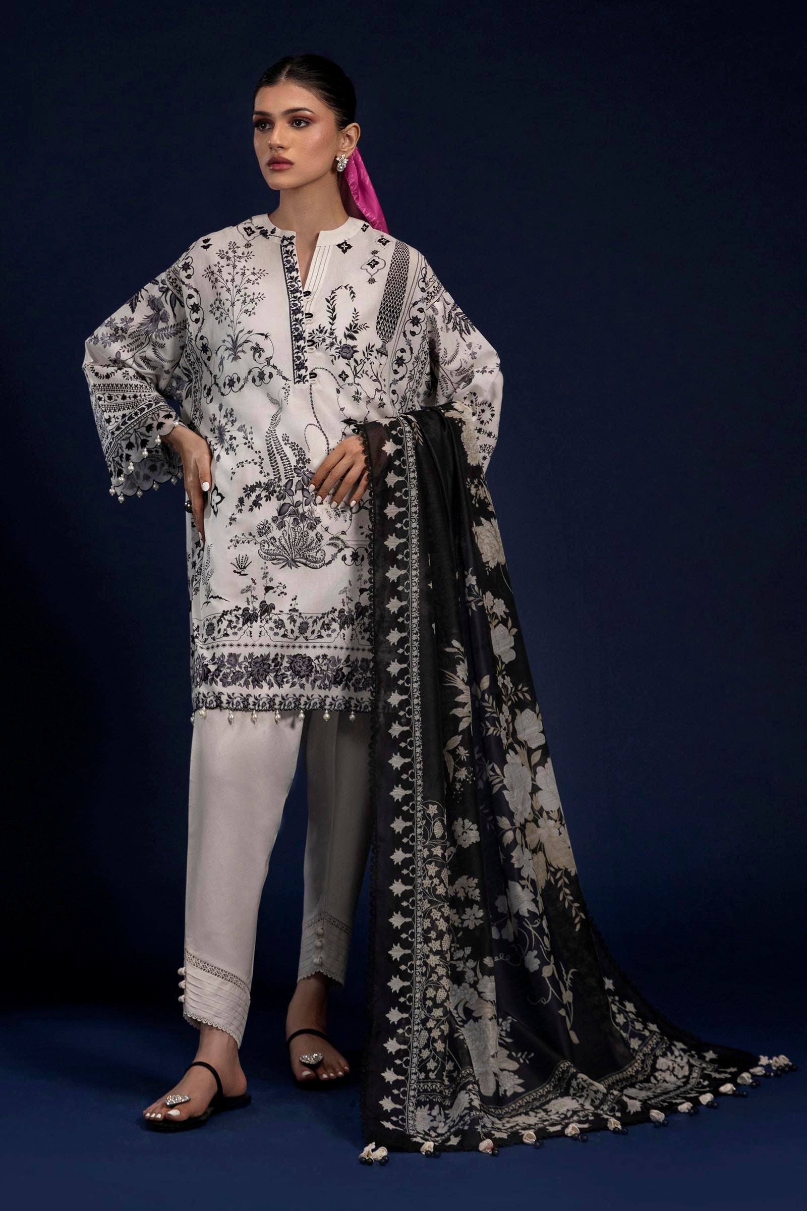 Sana Safinaz | Mahay Spring 25 | A-16 - Official Sana Safinaz stockist in UK - Sakeena London