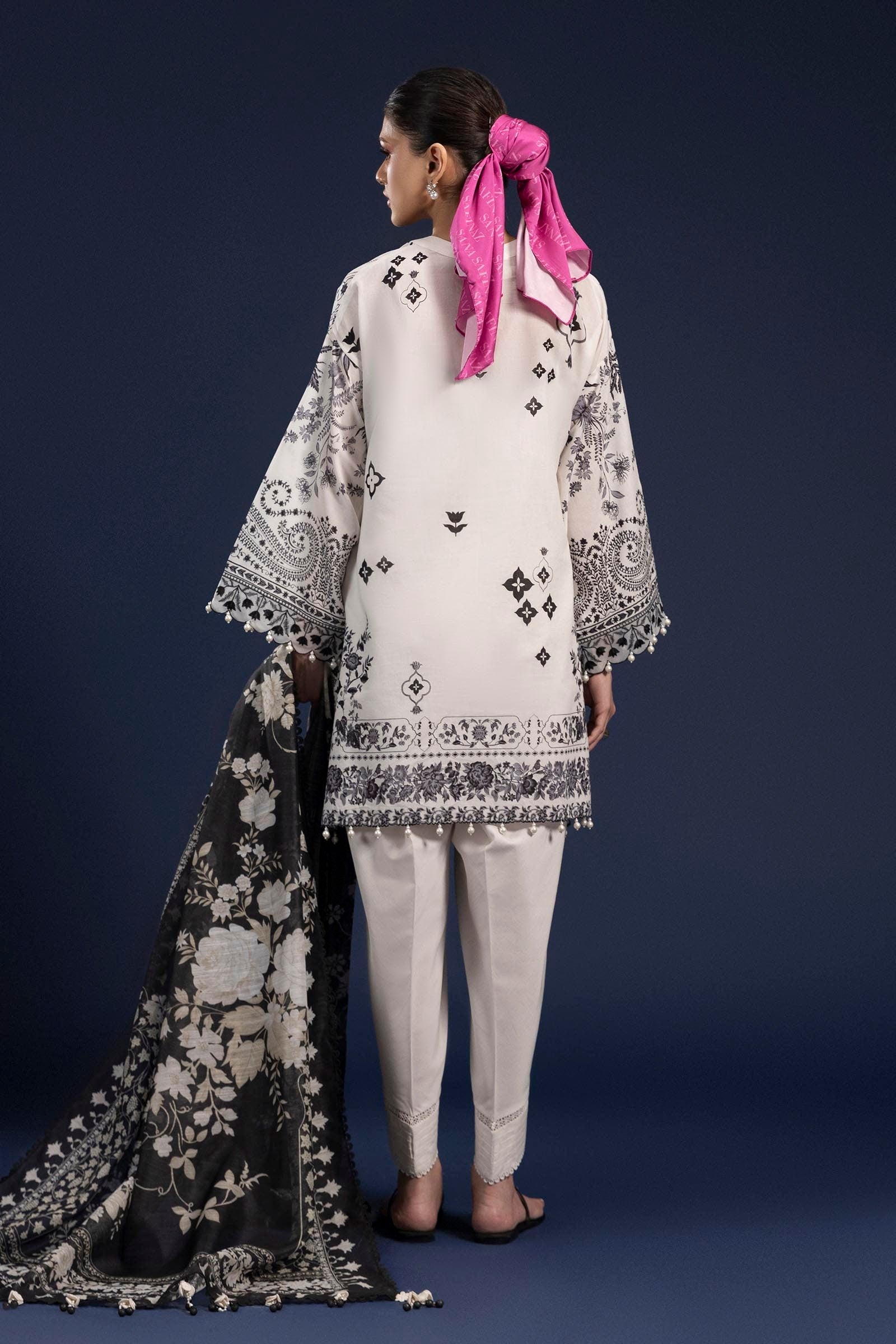 Sana Safinaz | Mahay Spring 25 | A-16 - Official Sana Safinaz stockist in UK - Sakeena London