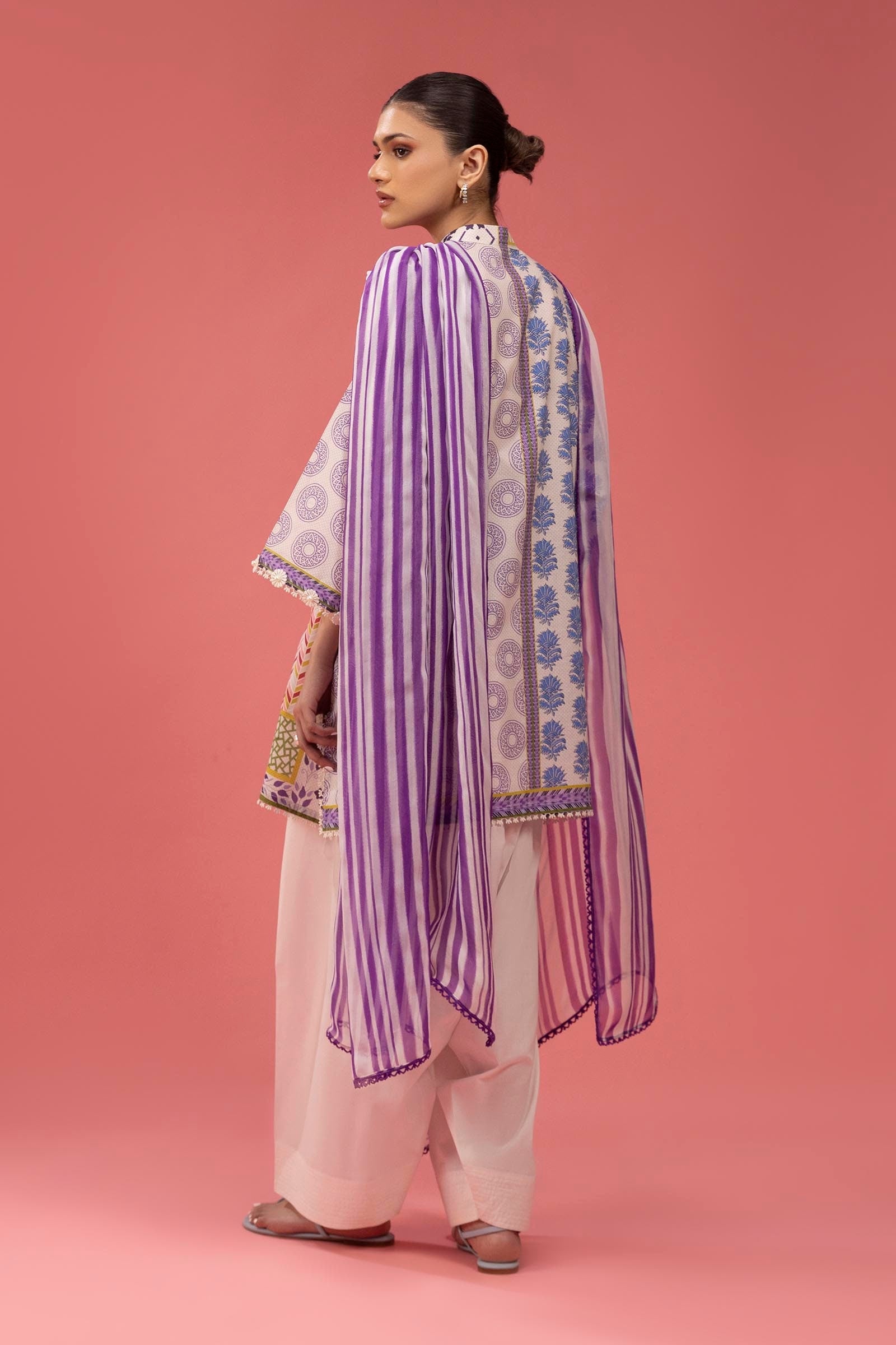 Sana Safinaz | Mahay Spring 25 | A-05 - Official Sana Safinaz stockist in UK - Sakeena London
